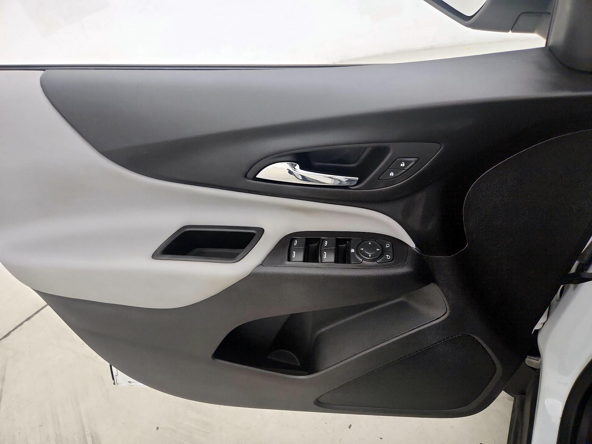Thumbnail: 2020 Chevrolet Equinox - 12