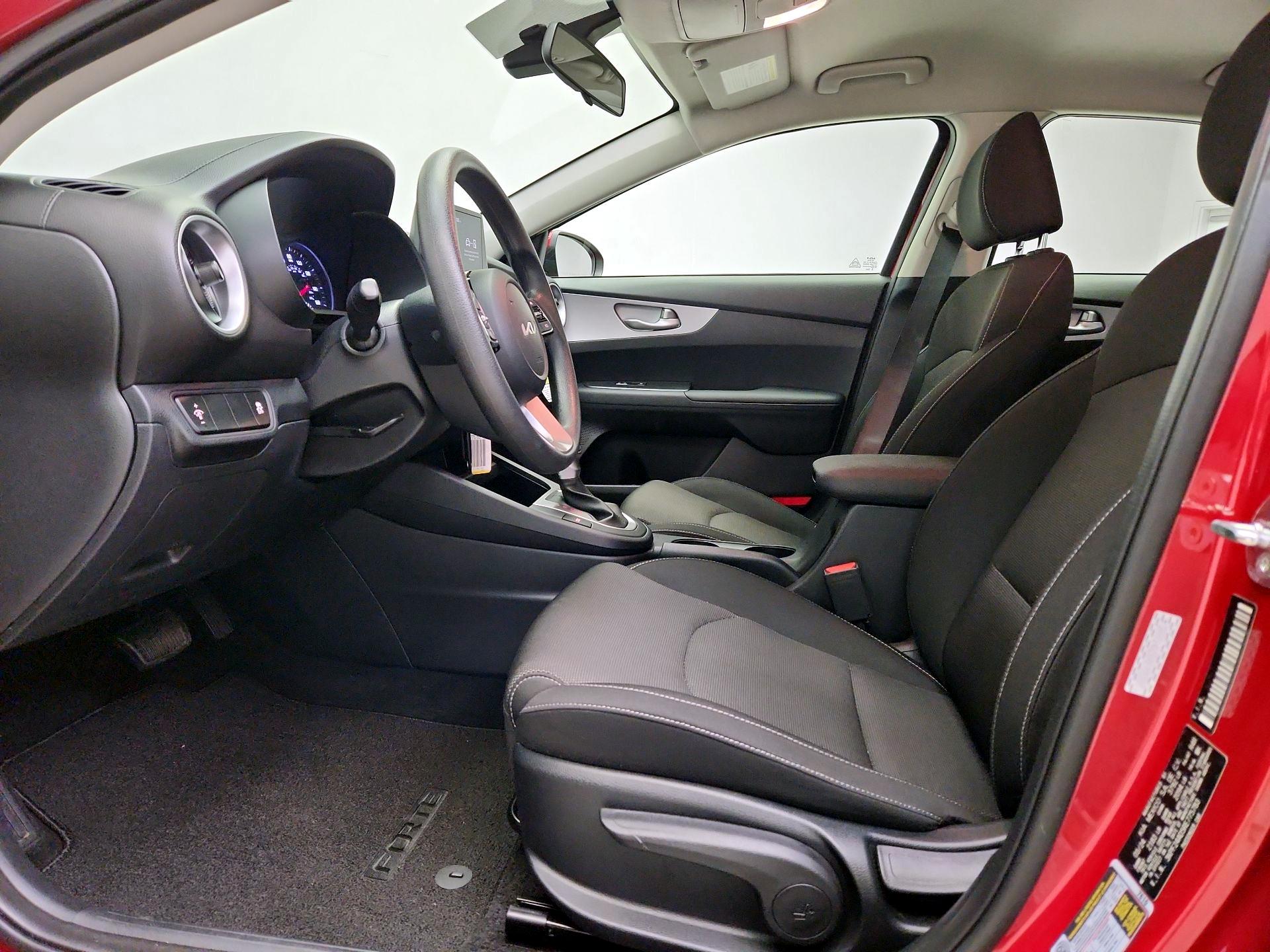 Thumbnail: 2024 Kia Forte - 11