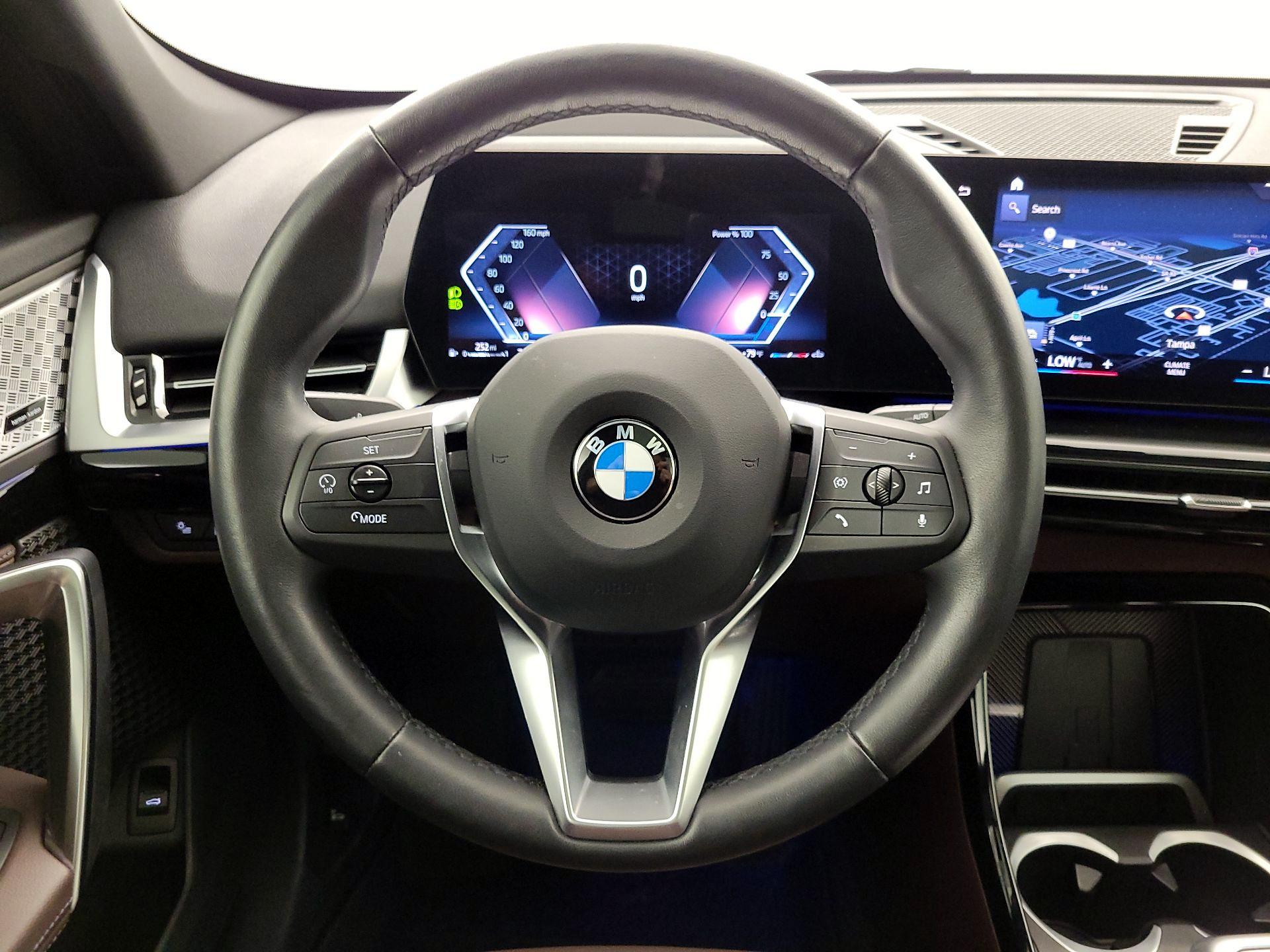 Thumbnail: 2023 BMW X1 - 10