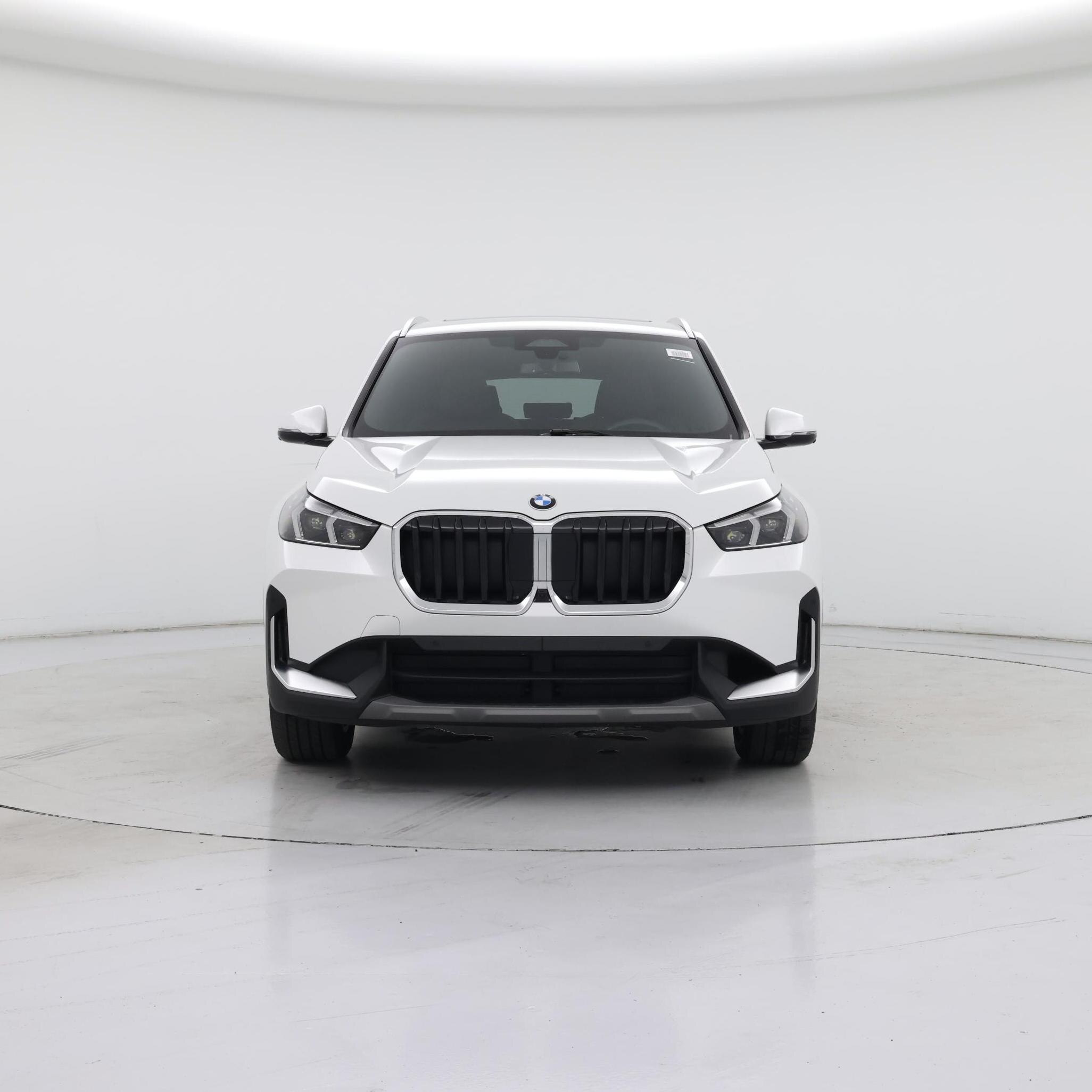 Thumbnail: 2023 BMW X1 - 5