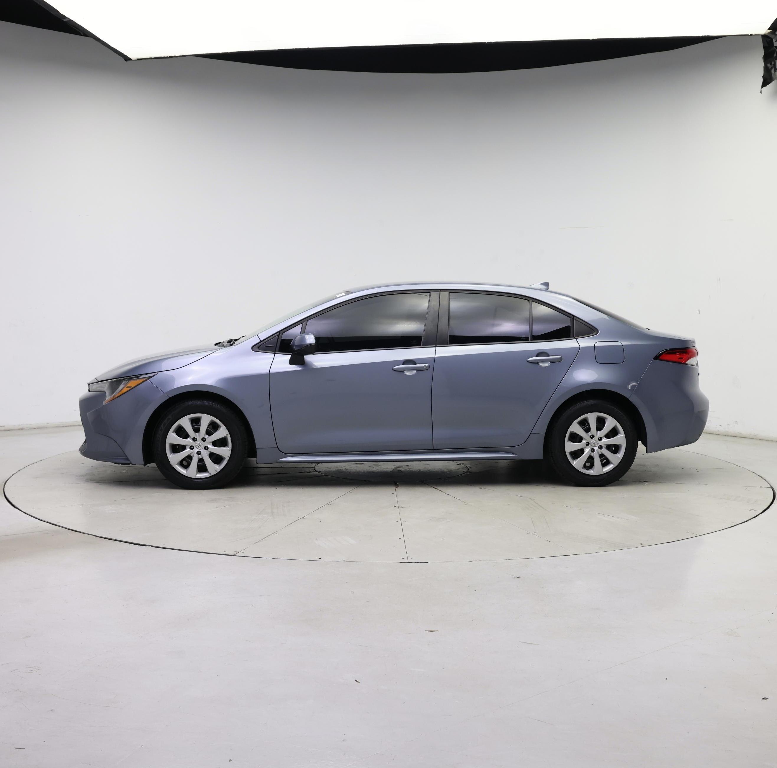 Thumbnail: 2020 Toyota Corolla - 3