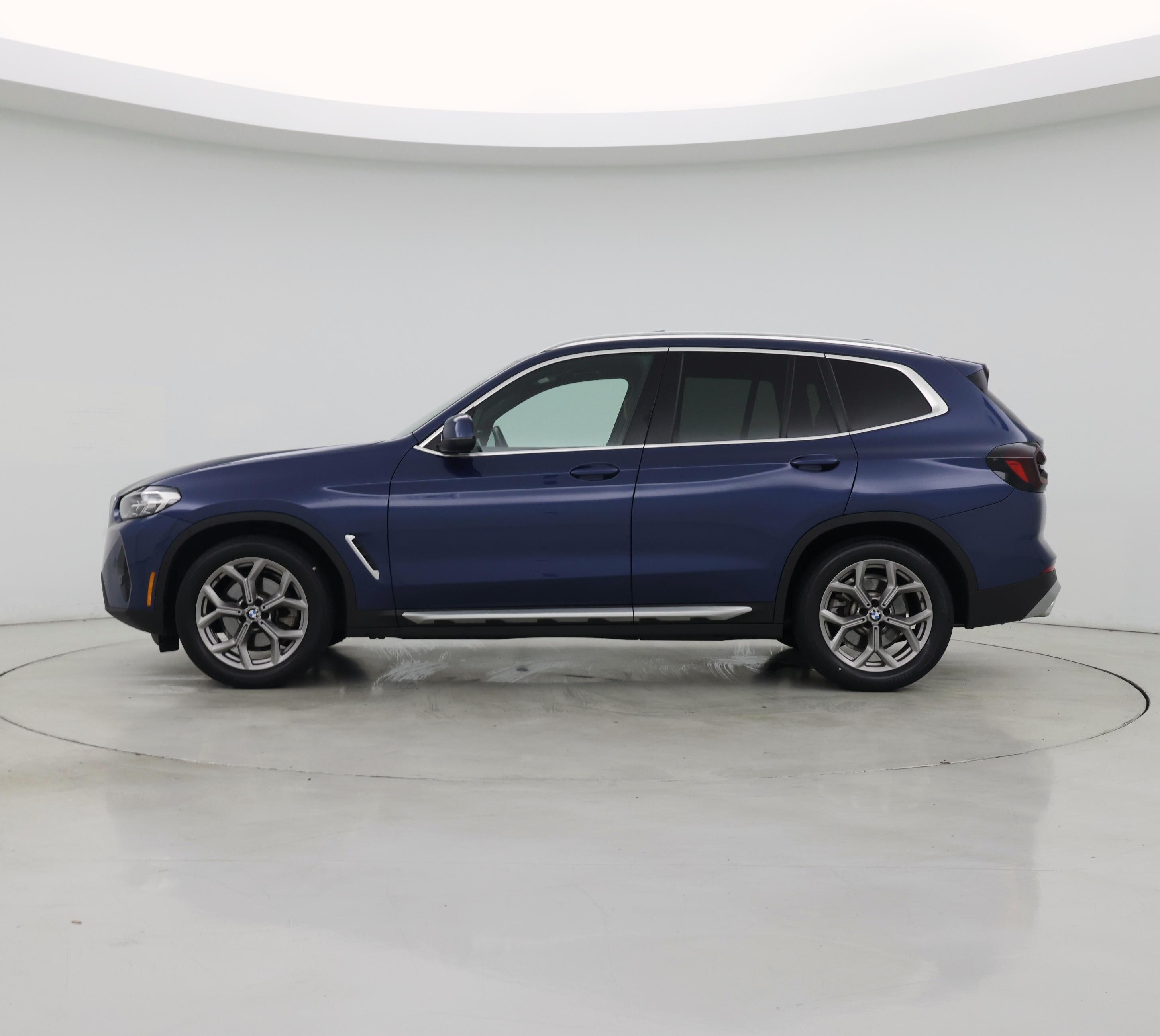 Thumbnail: 2023 BMW X3 - 3