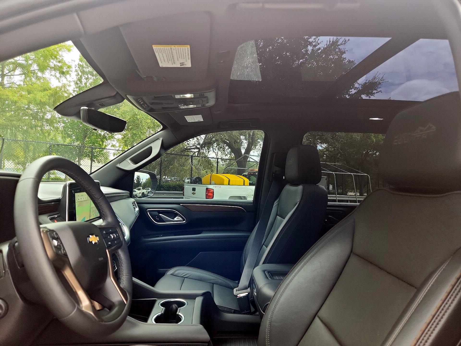 Thumbnail: 2022 Chevrolet Suburban - 18