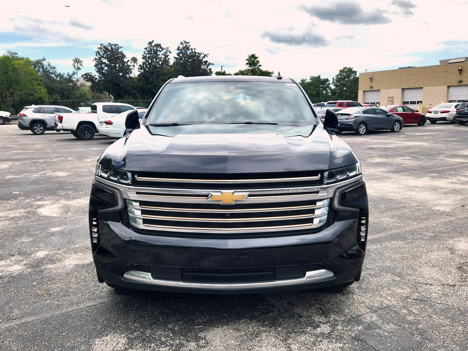 Thumbnail: 2022 Chevrolet Suburban - 2