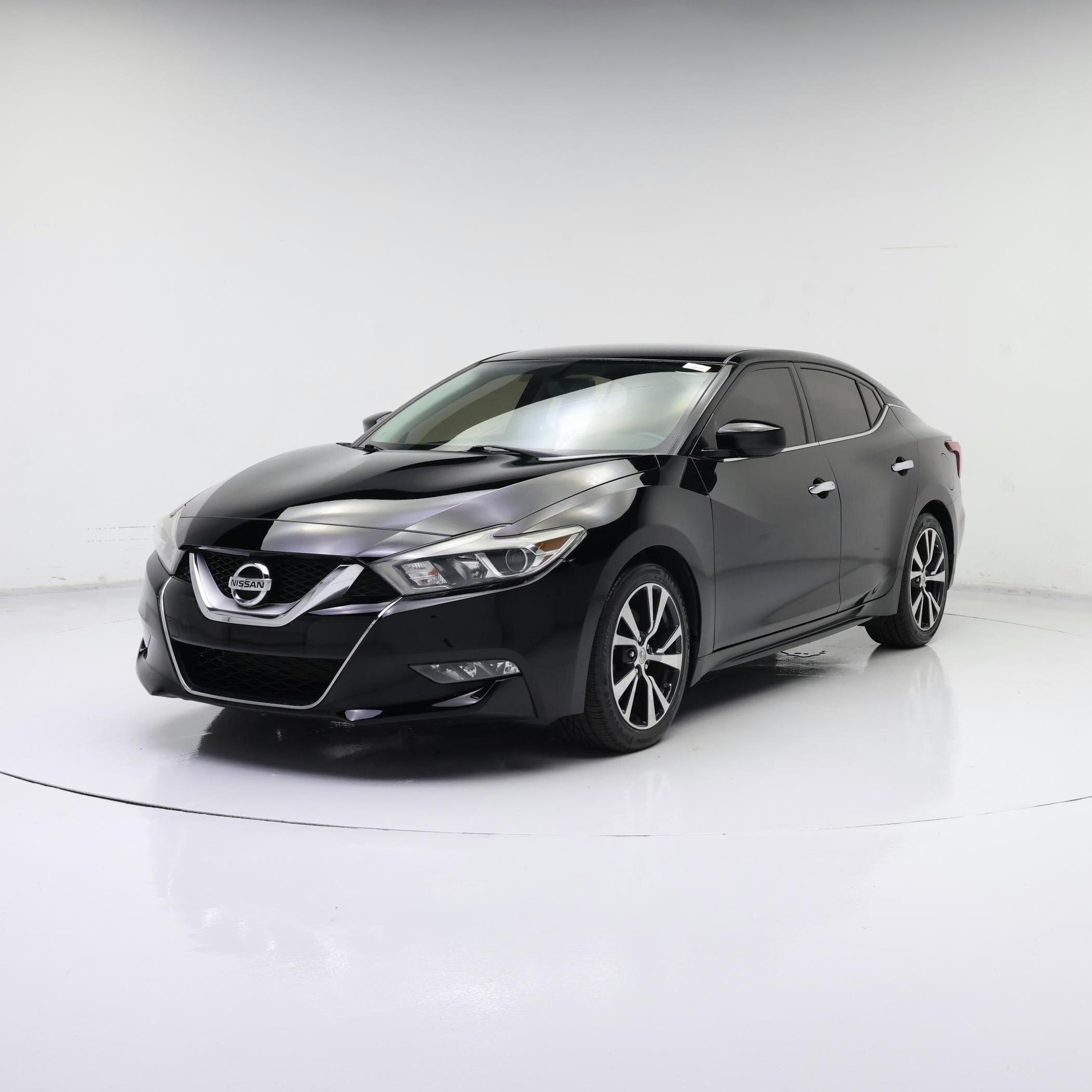 Thumbnail: 2017 Nissan Maxima - 4