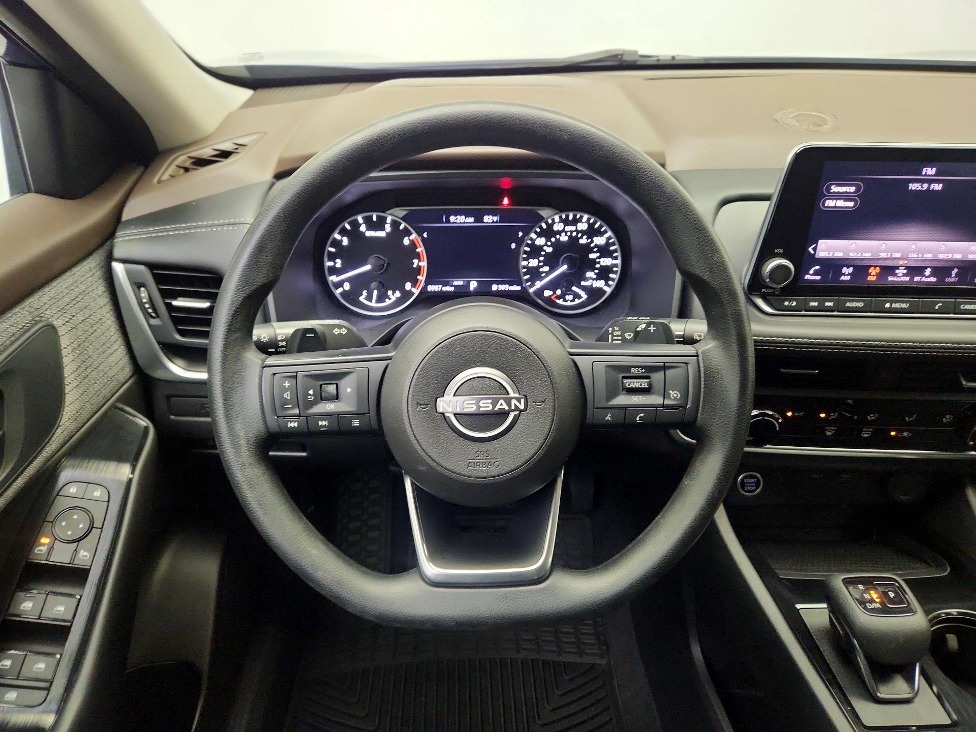 Thumbnail: 2023 Nissan Rogue - 10