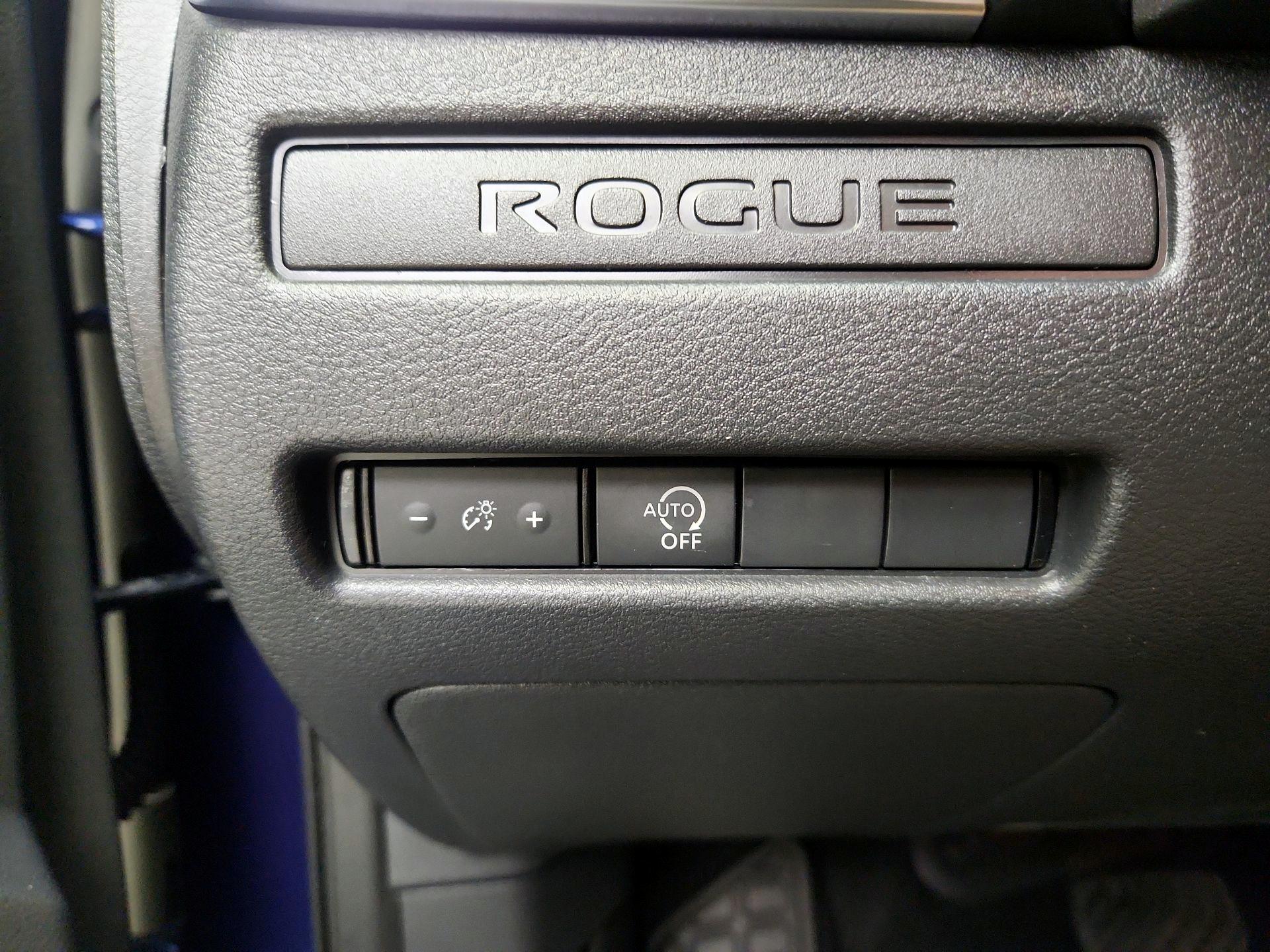 Thumbnail: 2023 Nissan Rogue - 13