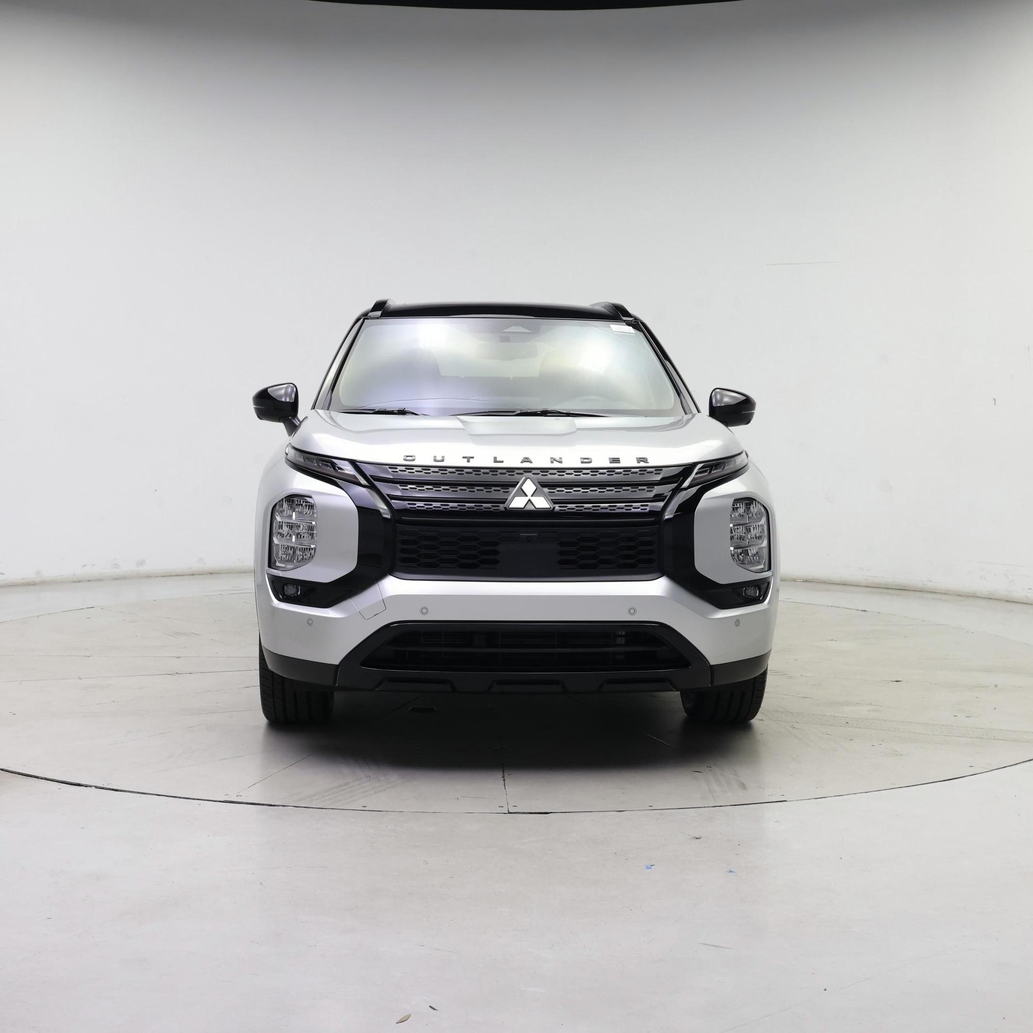 Thumbnail: 2024 Mitsubishi Outlander - 5