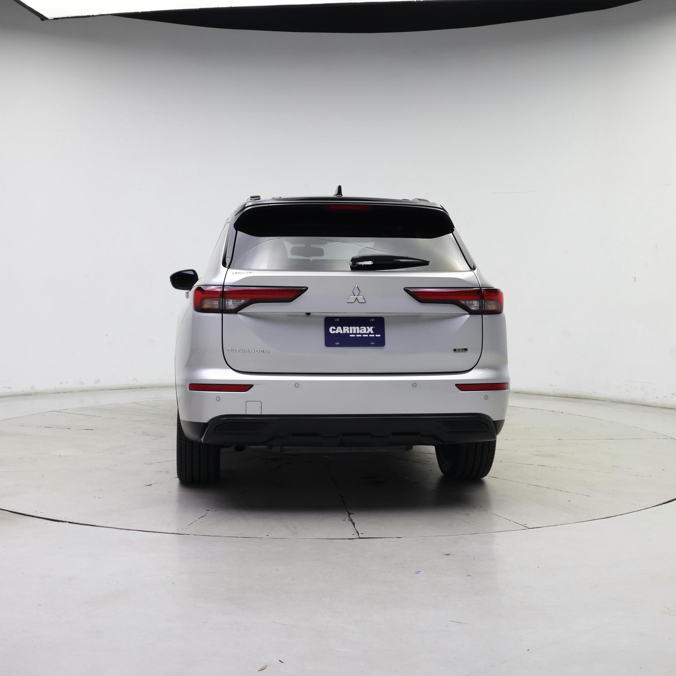 Thumbnail: 2024 Mitsubishi Outlander - 6