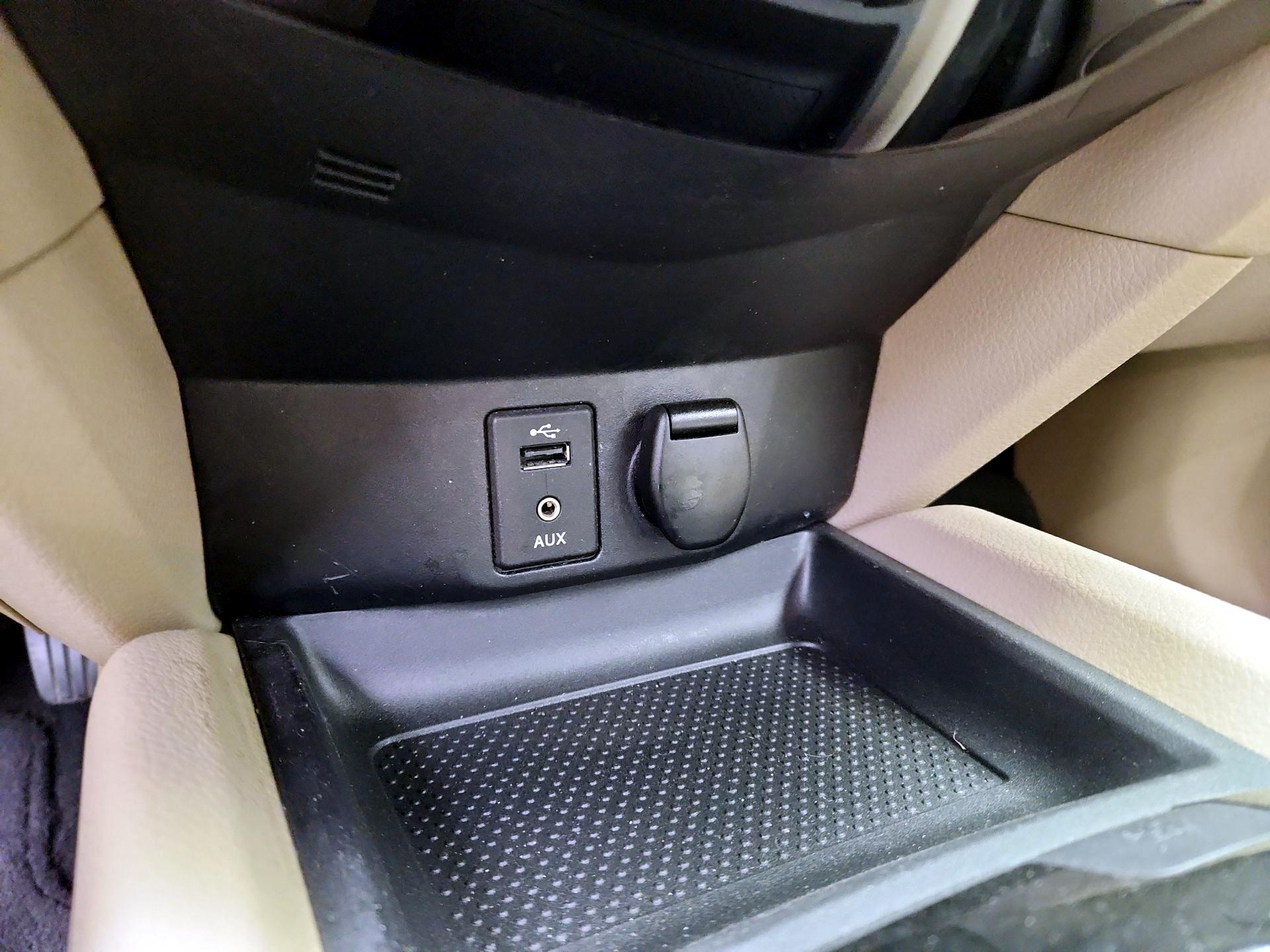 Thumbnail: 2016 Nissan Rogue - 18