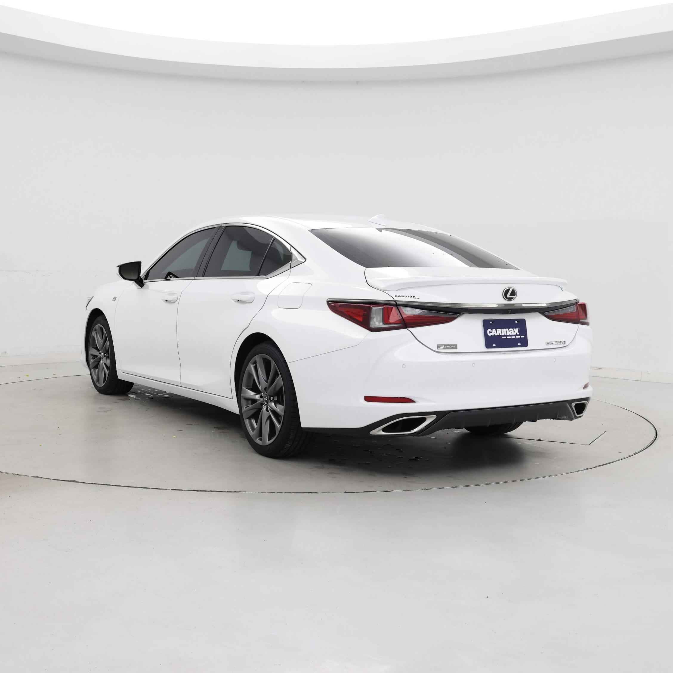 Thumbnail: 2020 Lexus ES - 2