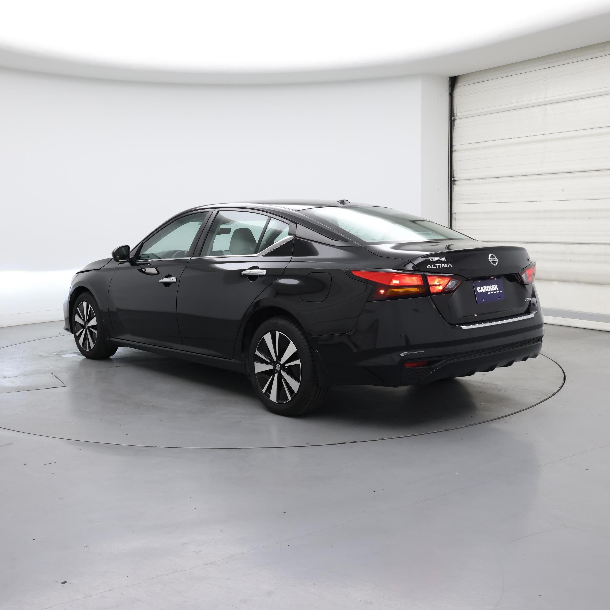 Thumbnail: 2022 Nissan Altima - 2