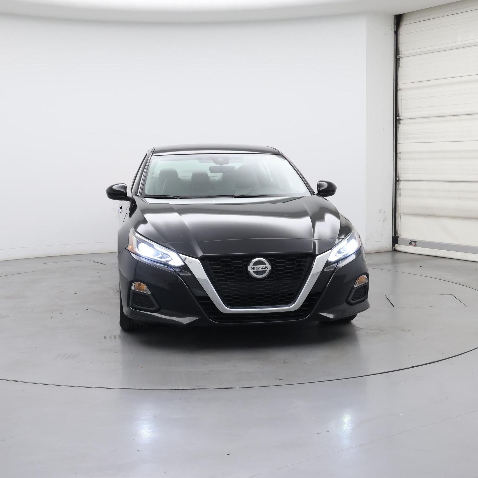 Thumbnail: 2022 Nissan Altima - 5