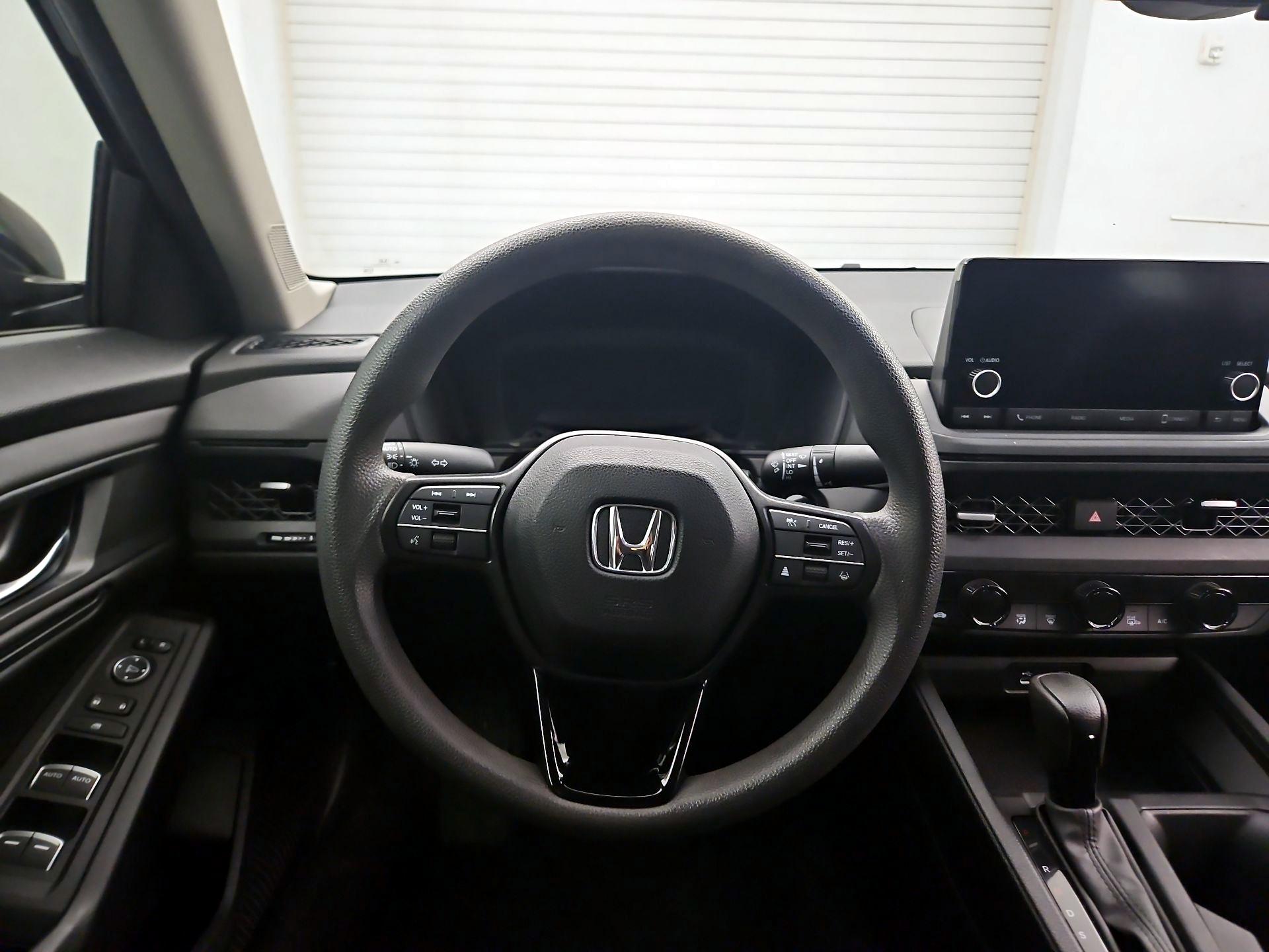 Thumbnail: 2023 Honda Accord - 10