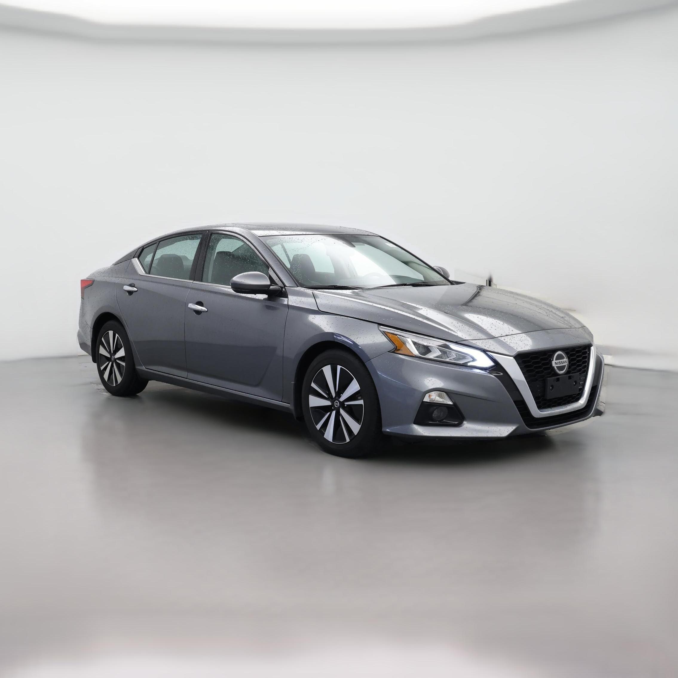 Thumbnail: 2022 Nissan Altima - 1
