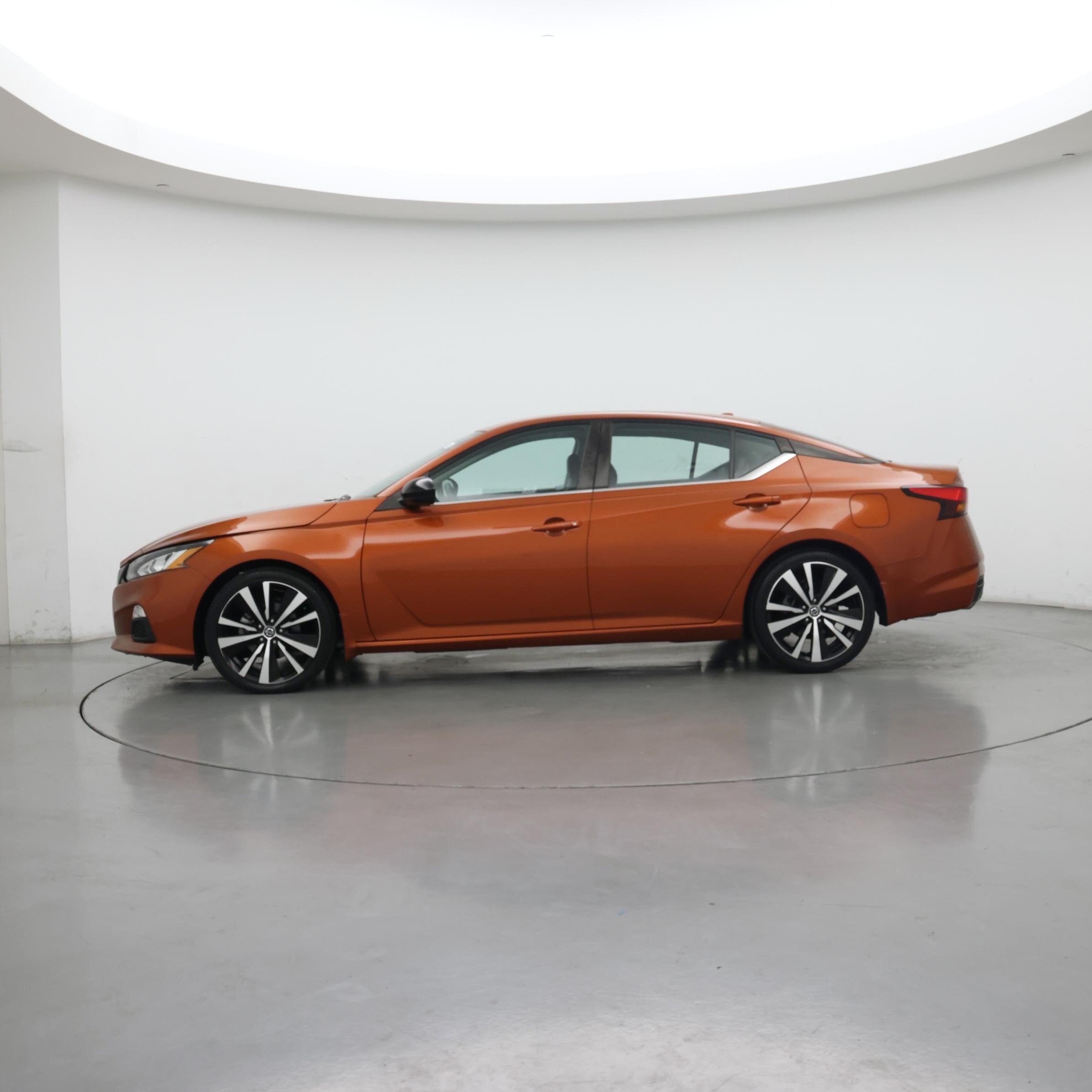 Thumbnail: 2021 Nissan Altima - 3