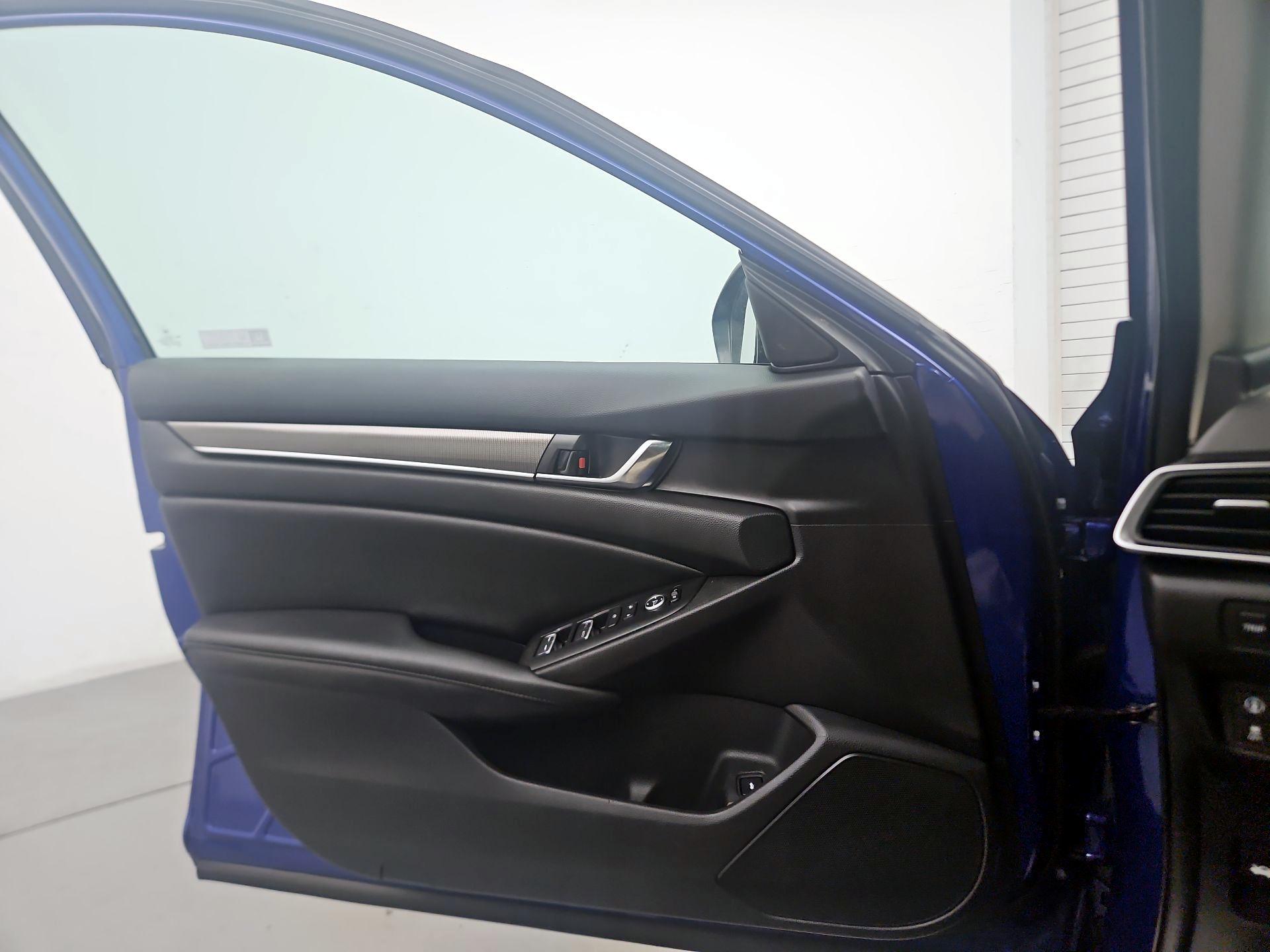 Thumbnail: 2021 Honda Accord - 12