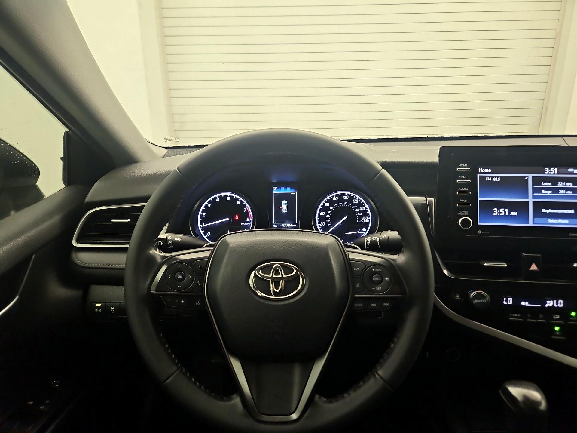 Thumbnail: 2023 Toyota Camry - 10