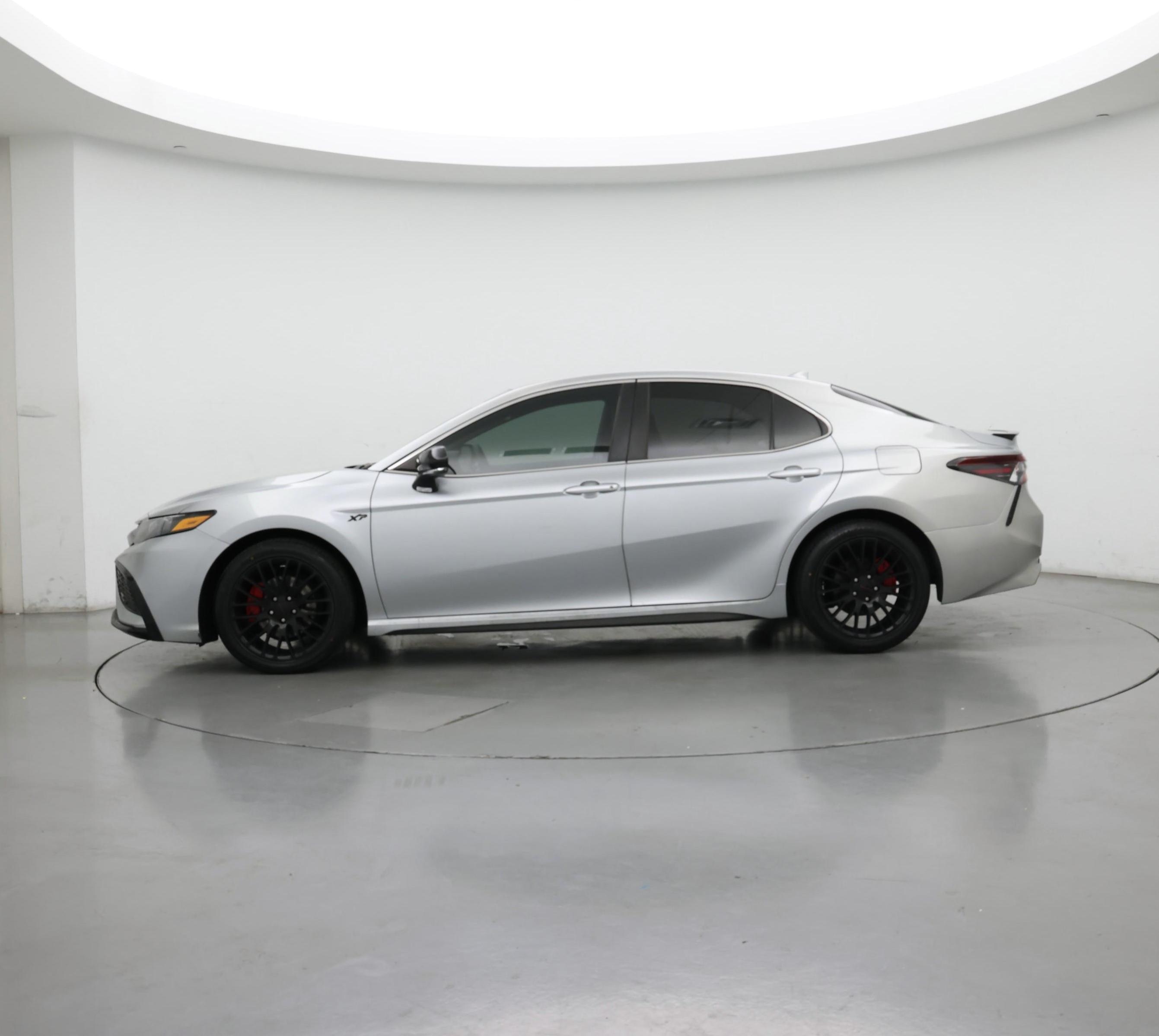 Thumbnail: 2023 Toyota Camry - 3