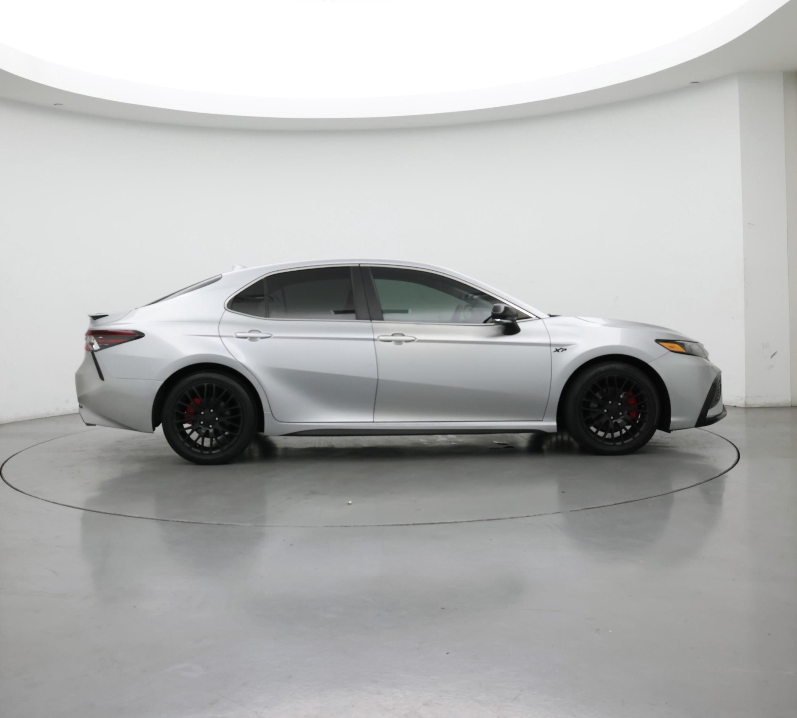 Thumbnail: 2023 Toyota Camry - 7