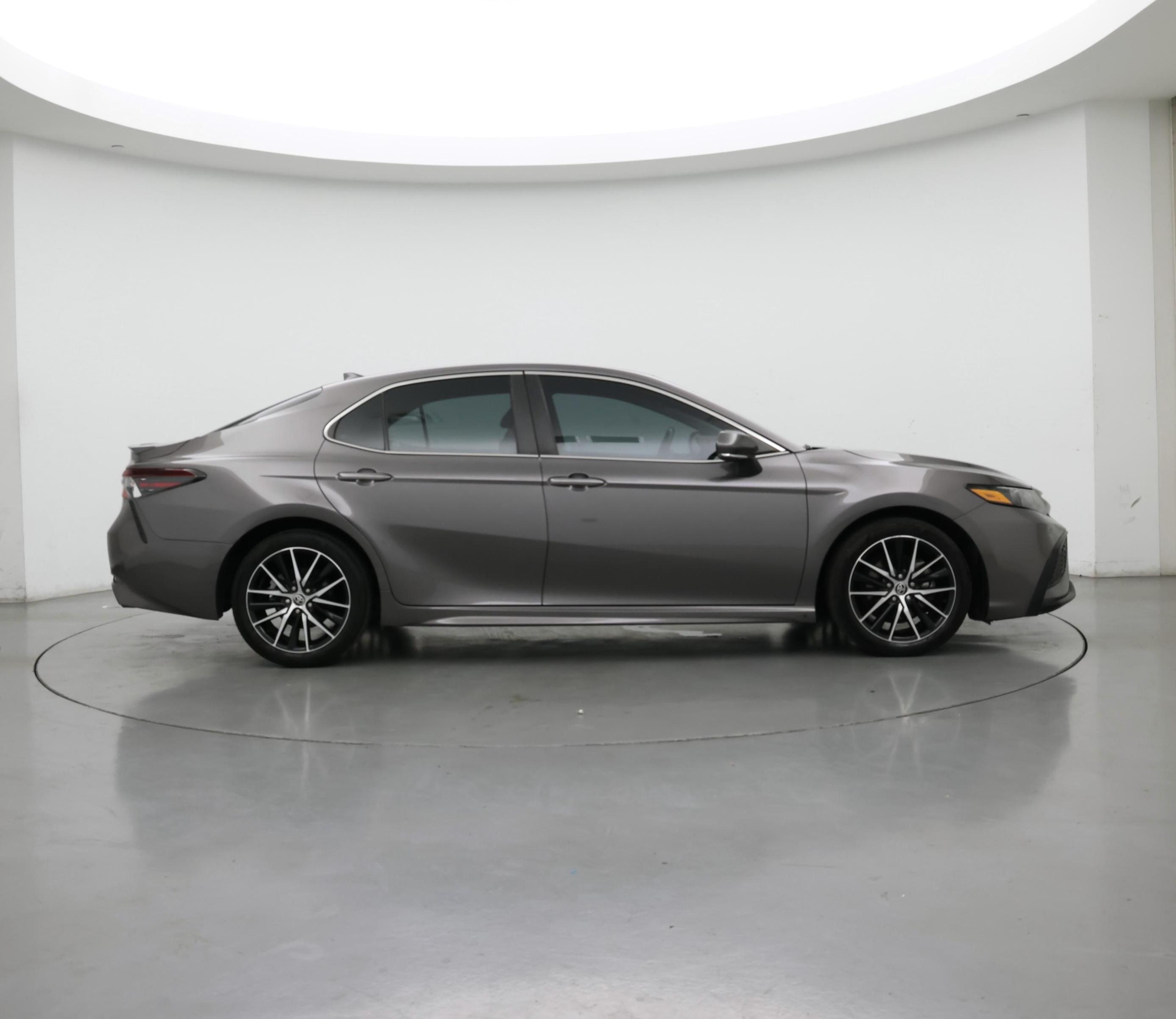 Thumbnail: 2023 Toyota Camry - 7