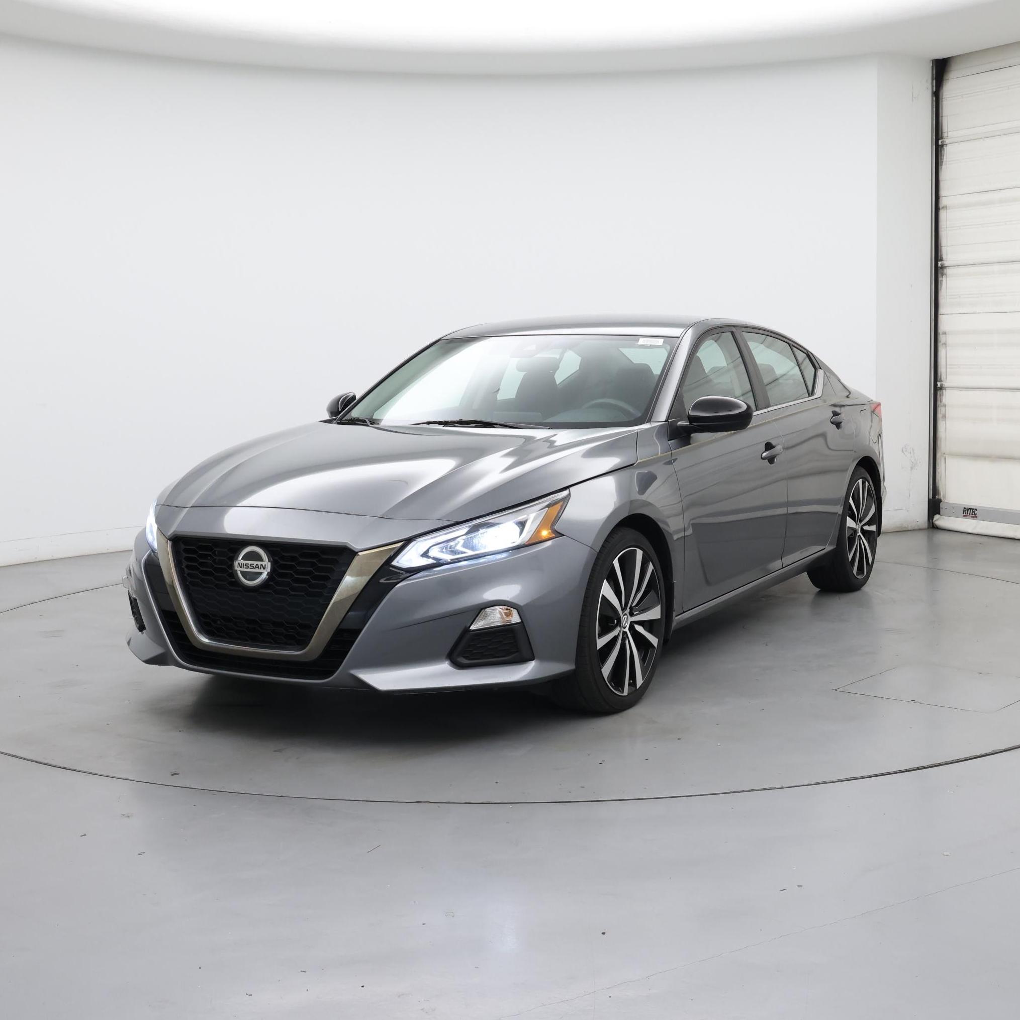 Thumbnail: 2022 Nissan Altima - 4