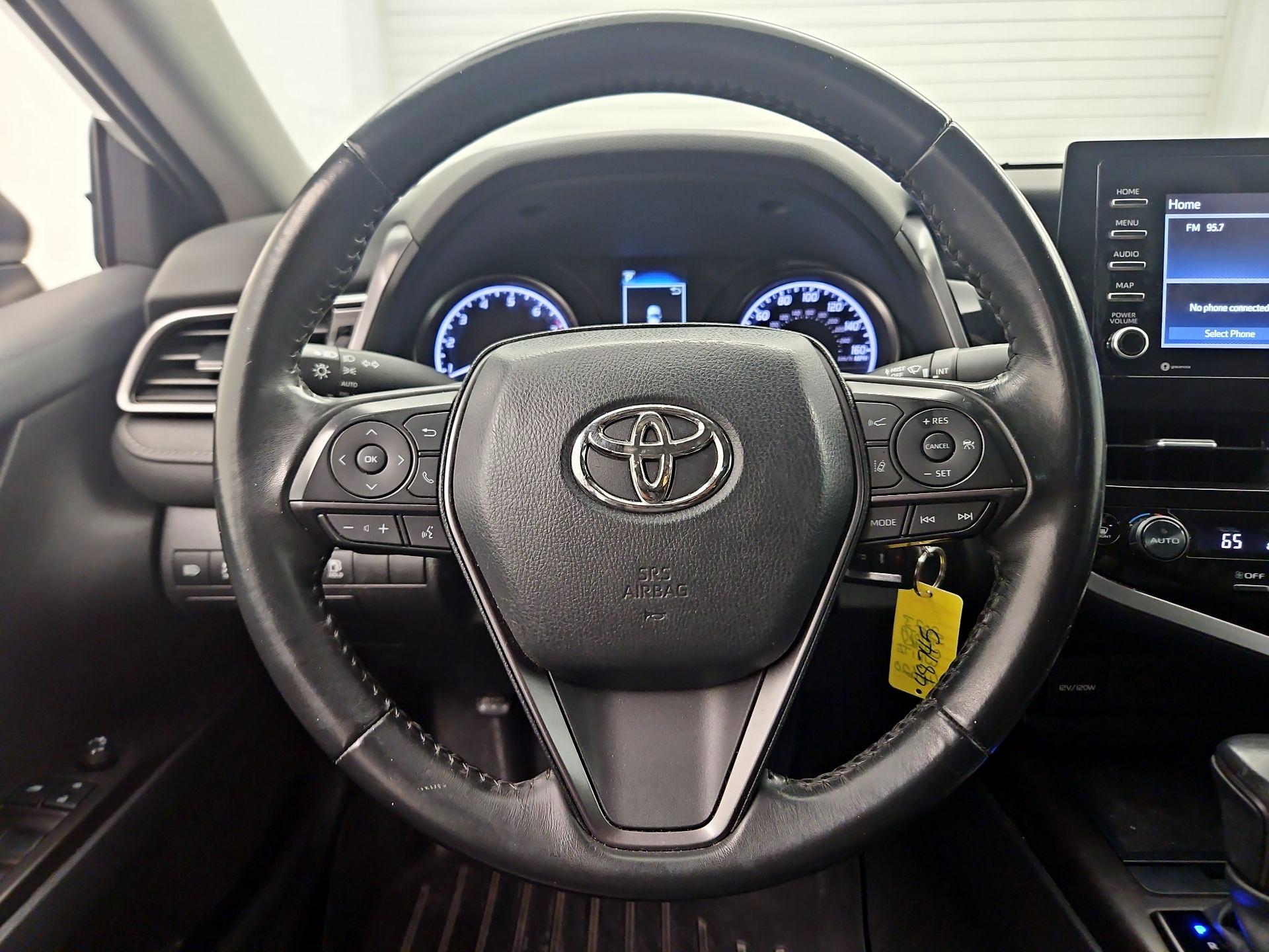 Thumbnail: 2023 Toyota Camry - 10
