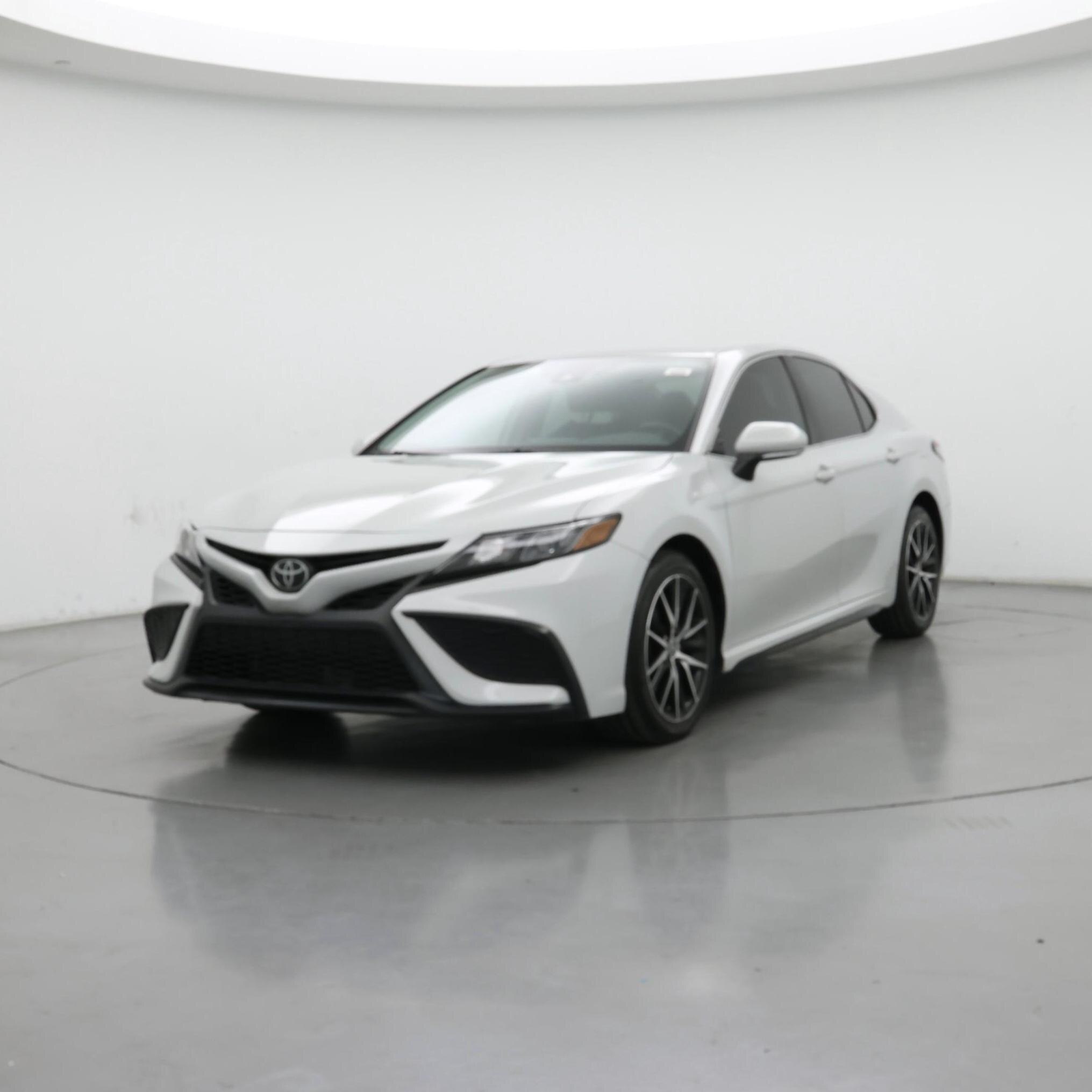 Thumbnail: 2023 Toyota Camry - 4