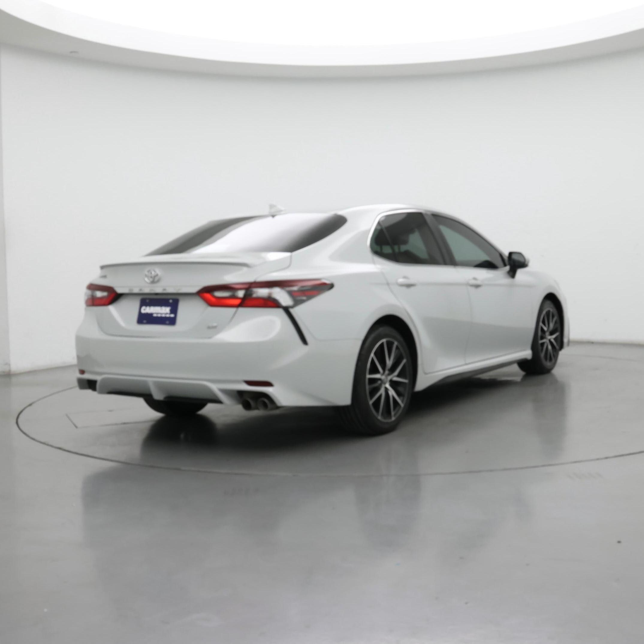 Thumbnail: 2023 Toyota Camry - 8
