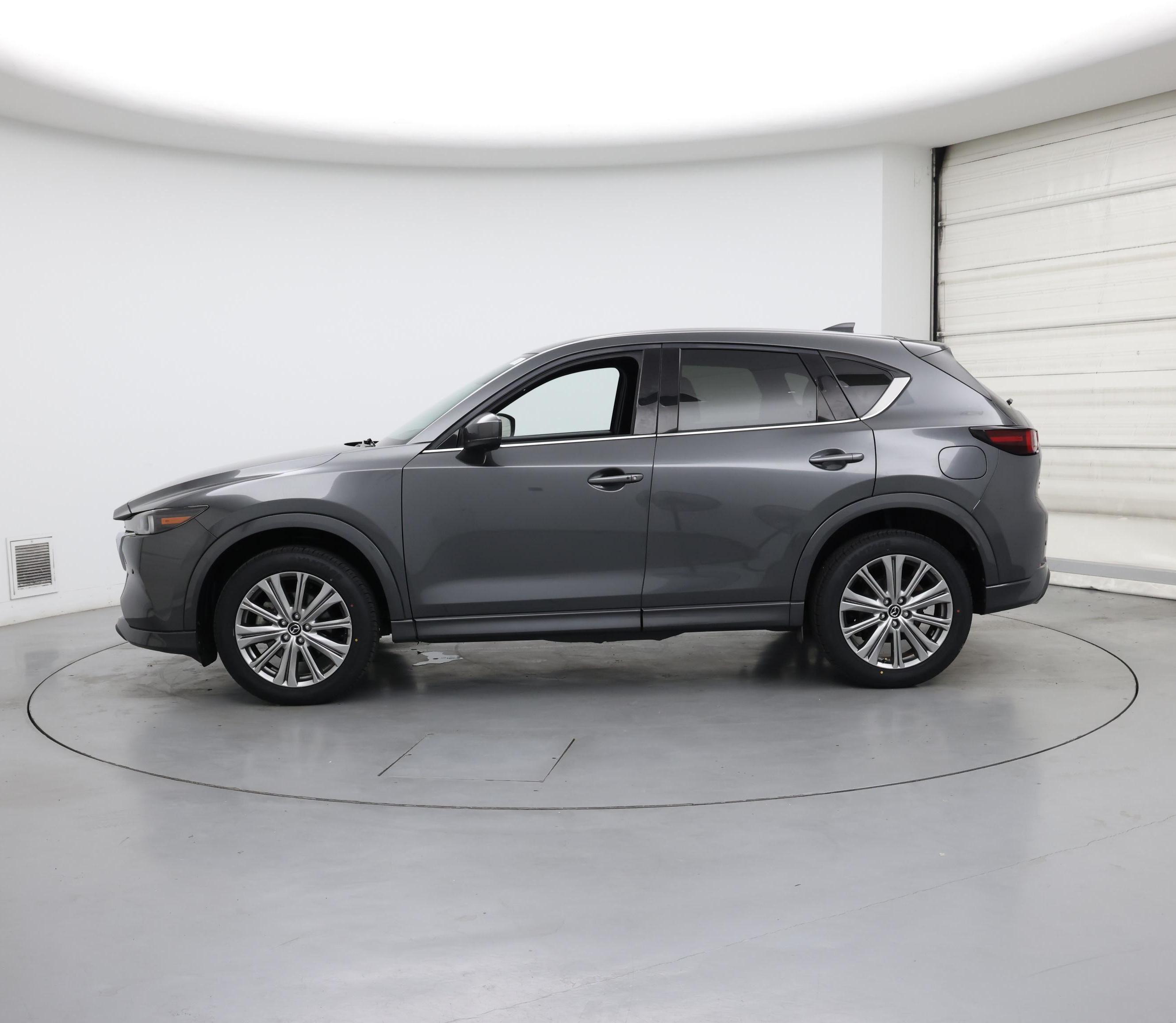 Thumbnail: 2022 Mazda CX-5 - 3