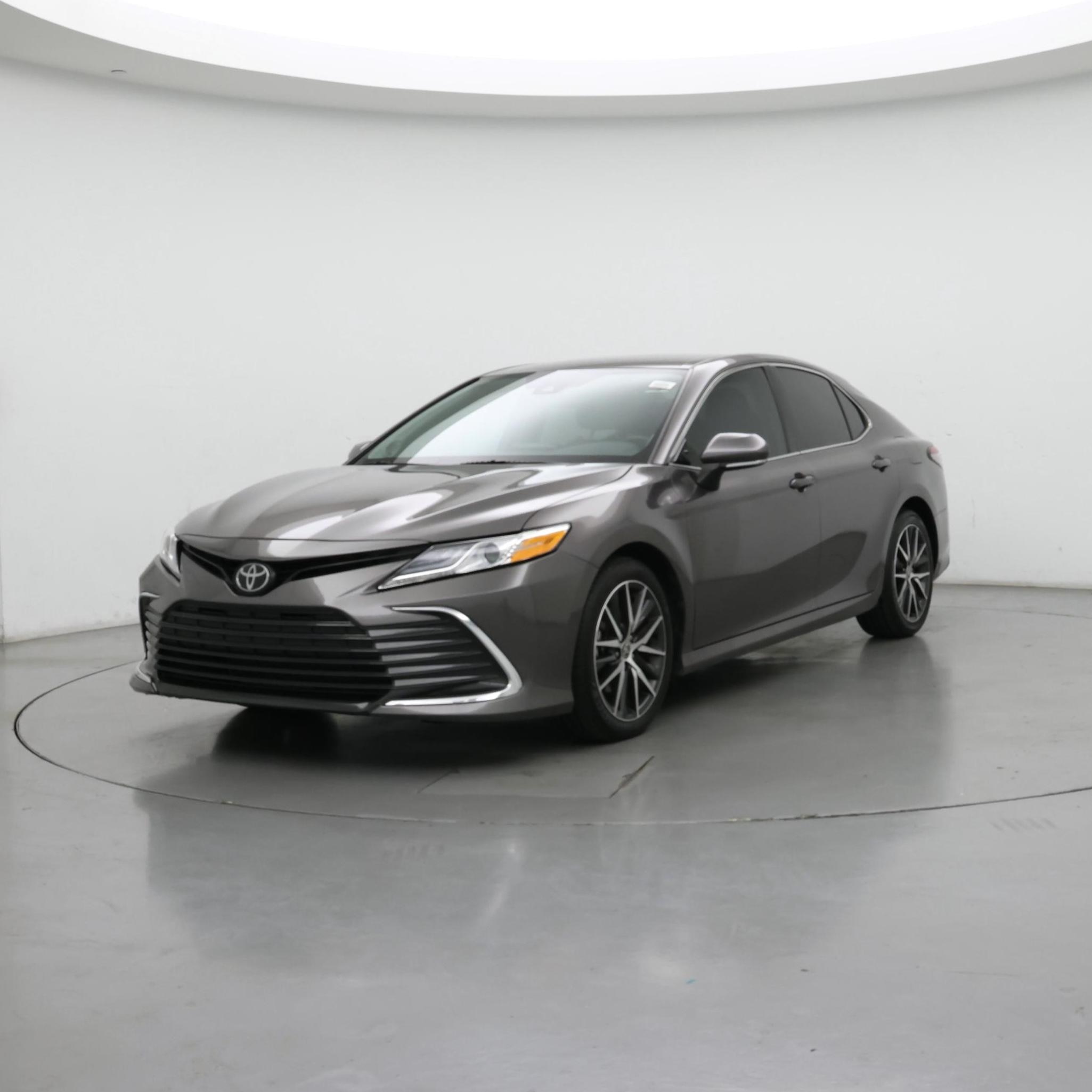 Thumbnail: 2023 Toyota Camry - 4