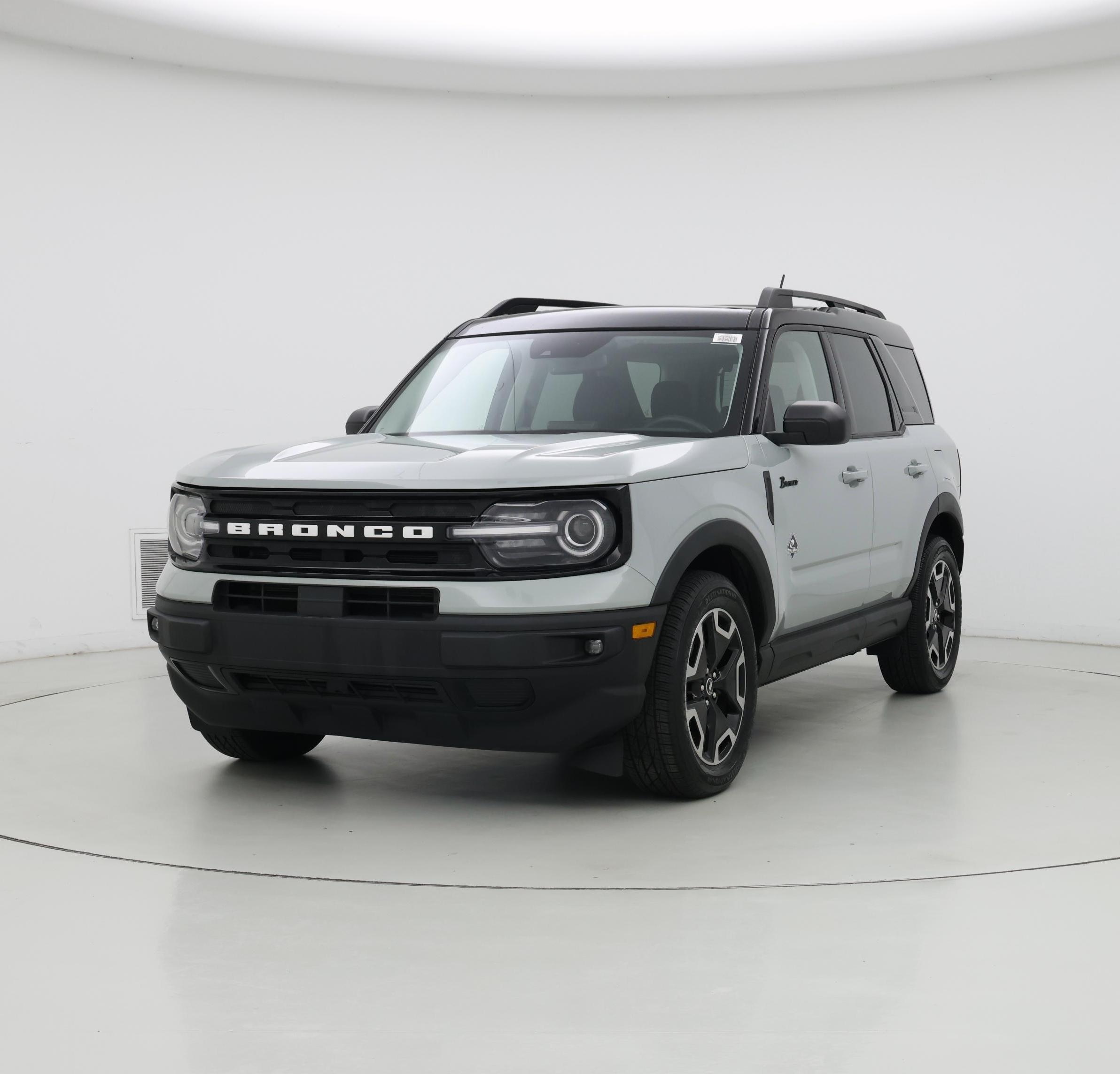 Thumbnail: 2021 Ford Bronco Sport - 4