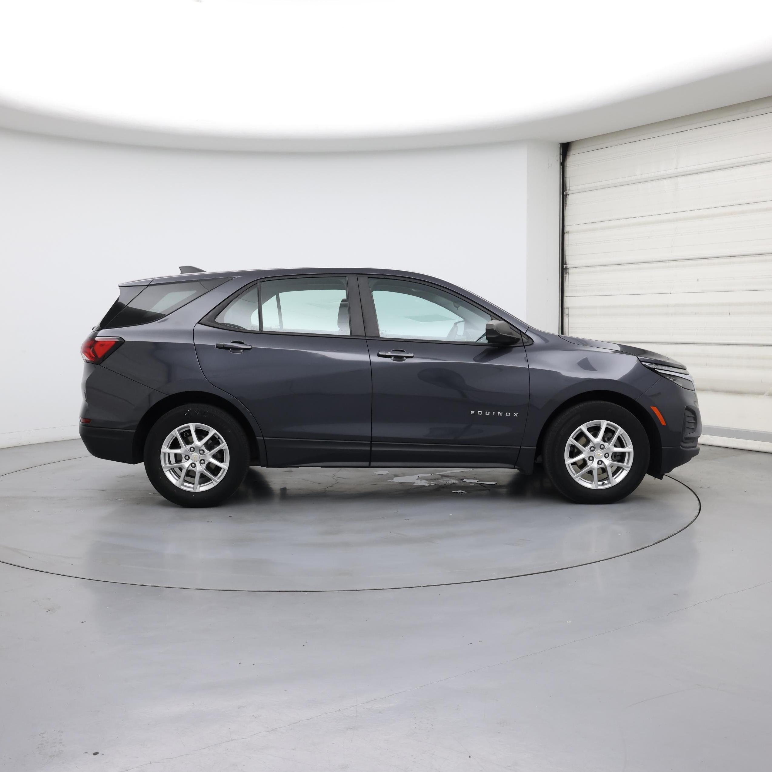 Thumbnail: 2022 Chevrolet Equinox - 7