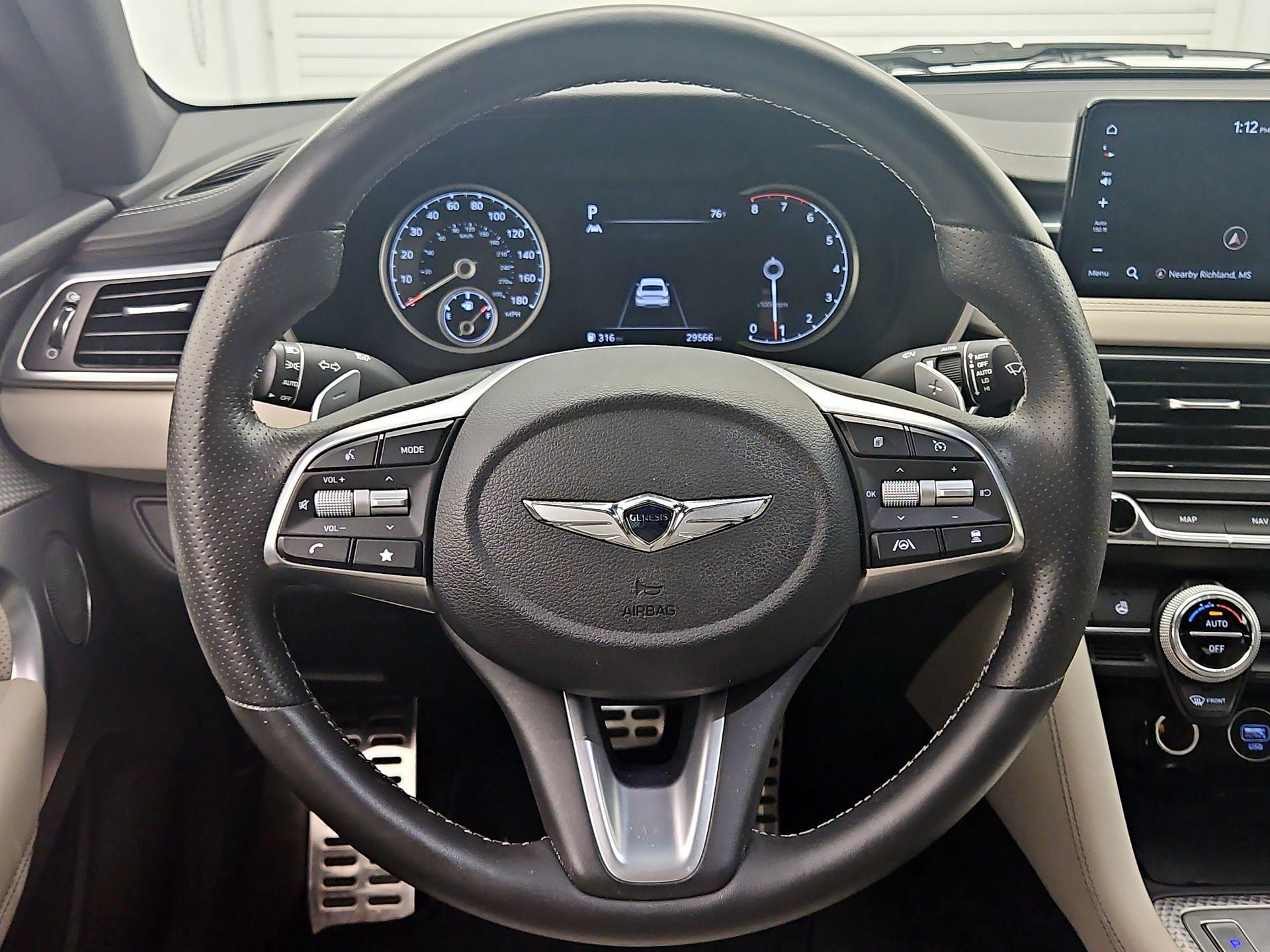 Thumbnail: 2023 Genesis G70 - 10