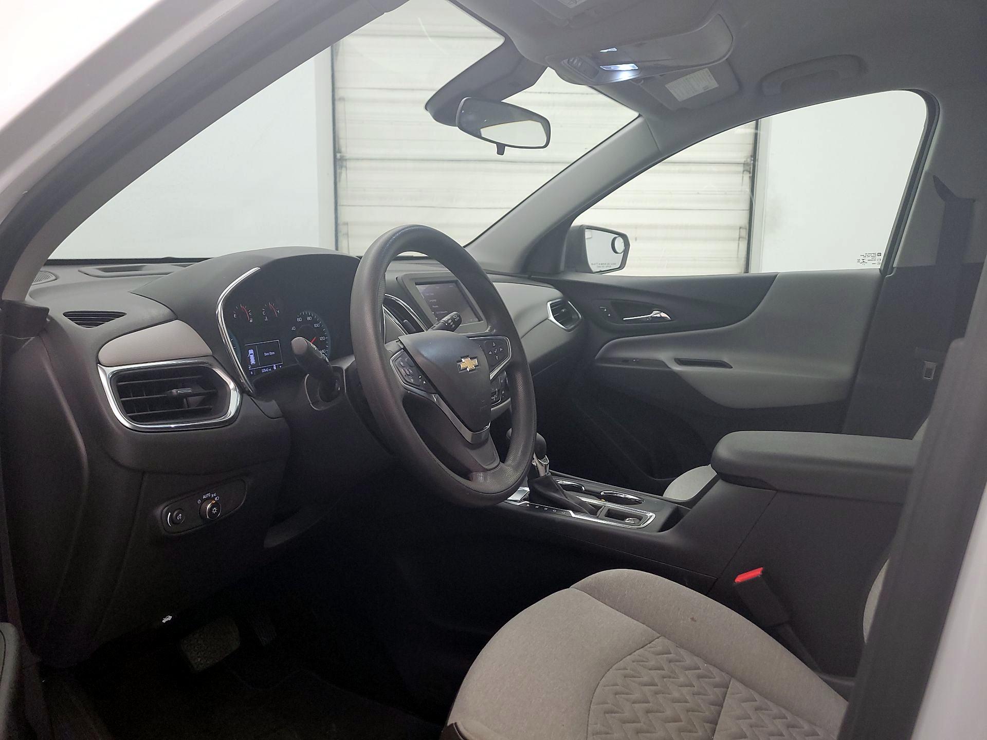 Thumbnail: 2022 Chevrolet Equinox - 11