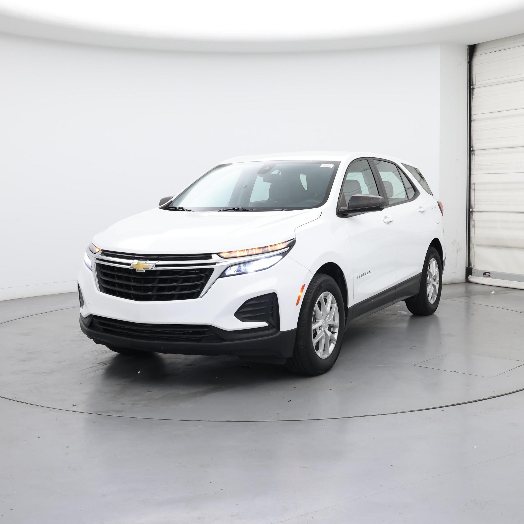 Thumbnail: 2022 Chevrolet Equinox - 4
