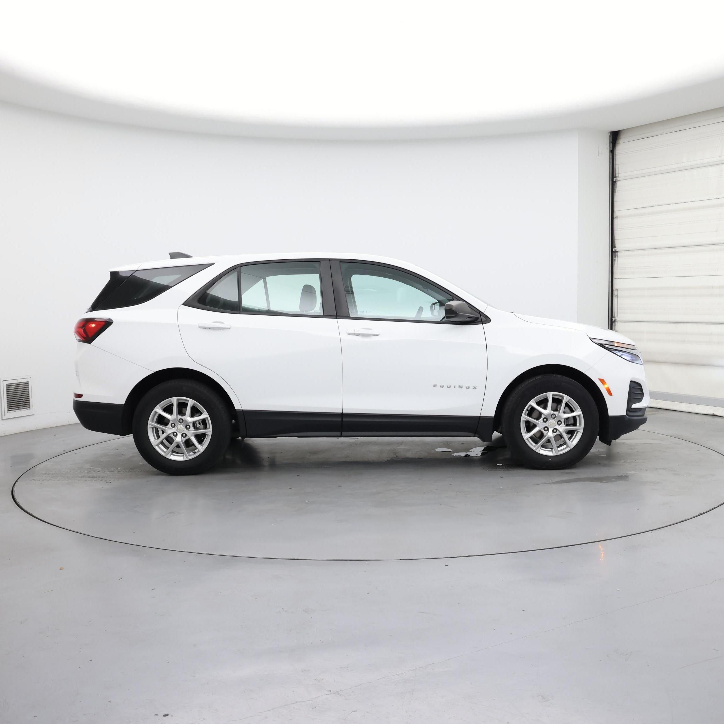 Thumbnail: 2022 Chevrolet Equinox - 7