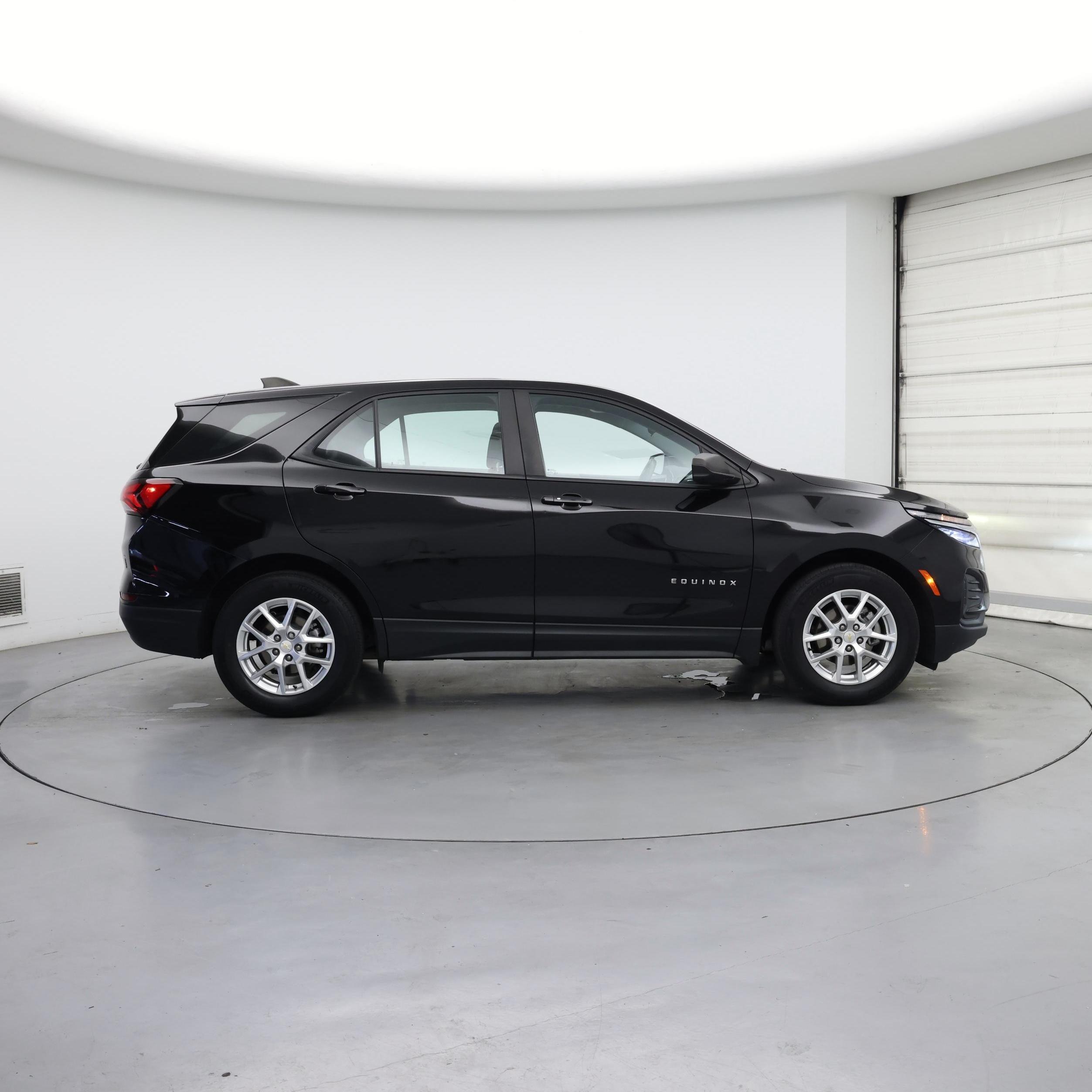 Thumbnail: 2022 Chevrolet Equinox - 7