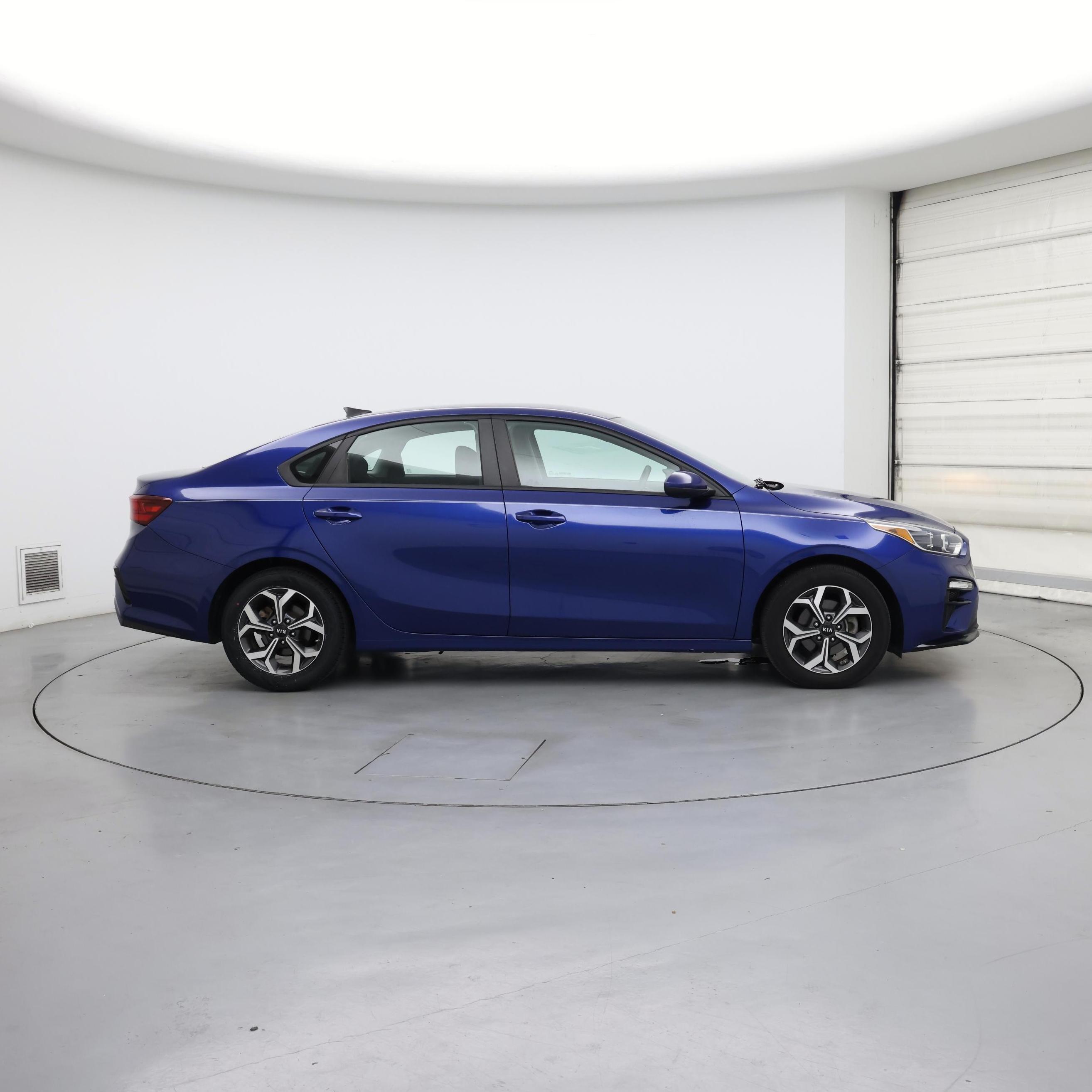 Thumbnail: 2021 Kia Forte - 7