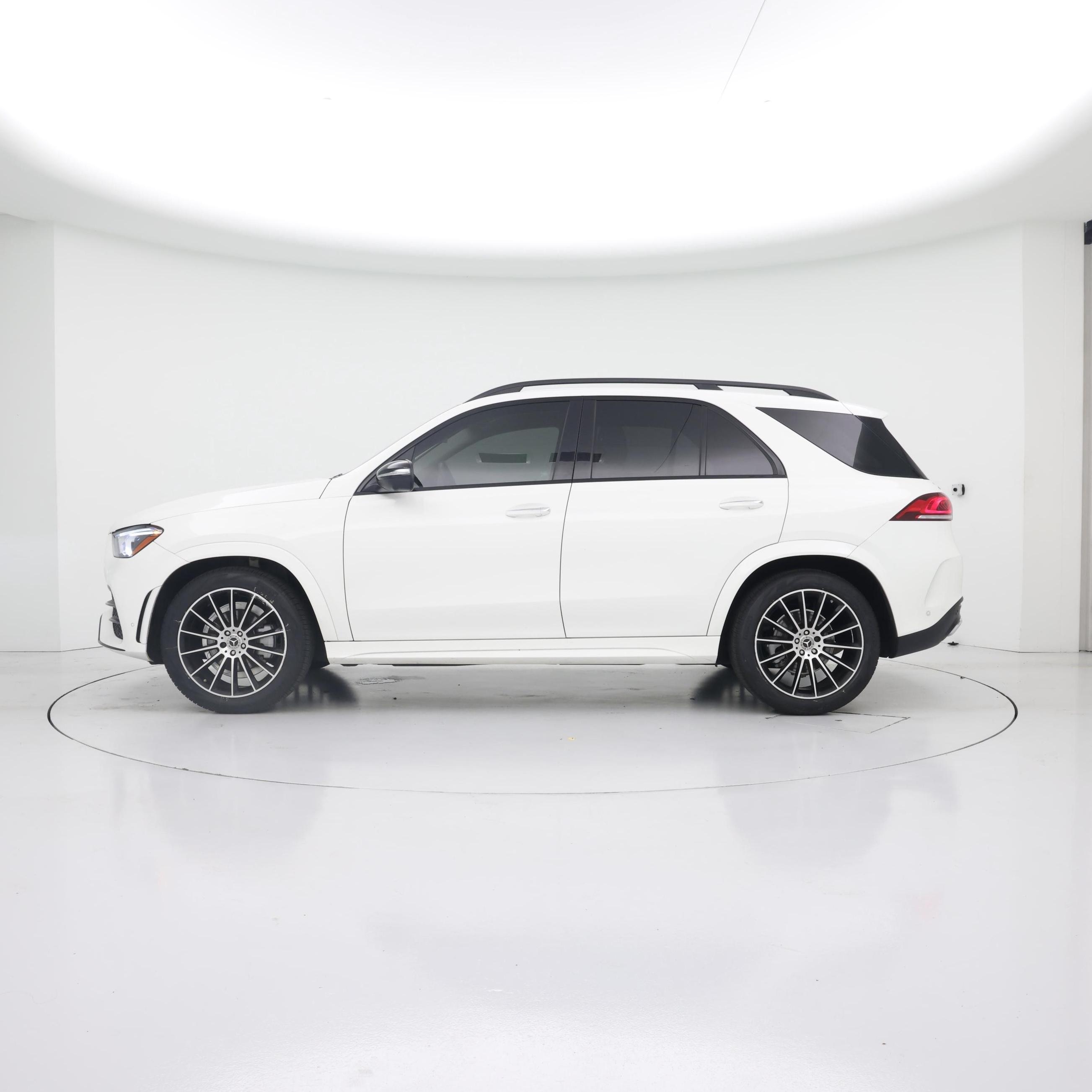 Thumbnail: 2021 Mercedes-Benz GLE - 3