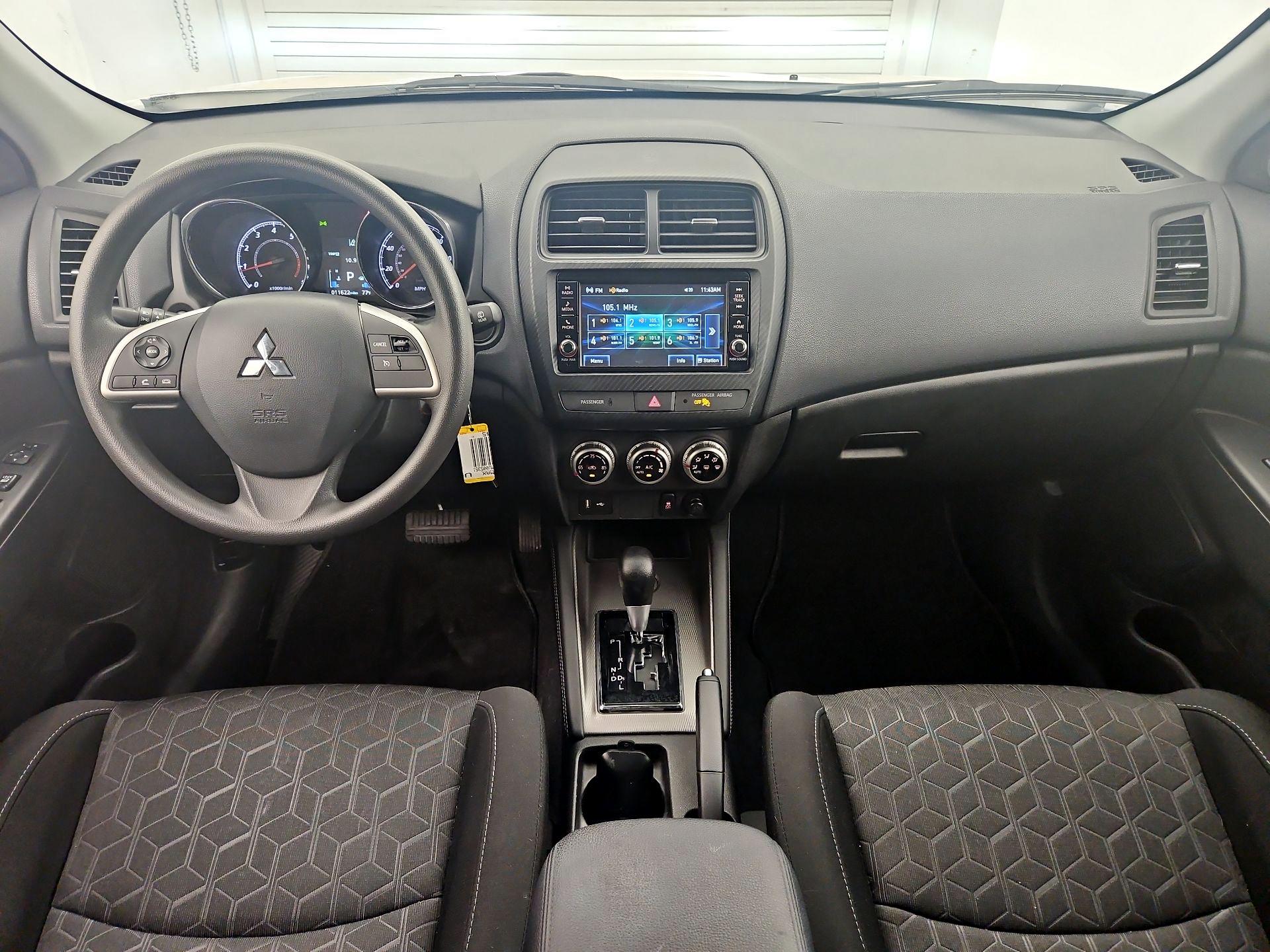 Thumbnail: 2021 Mitsubishi Outlander Sport - 9