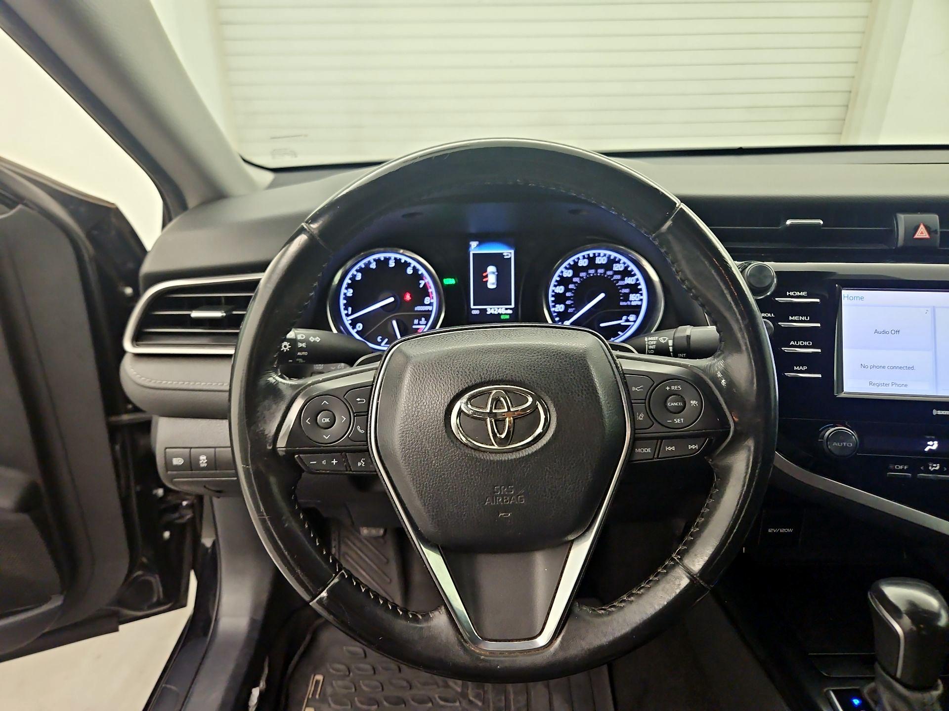 Thumbnail: 2020 Toyota Camry - 10