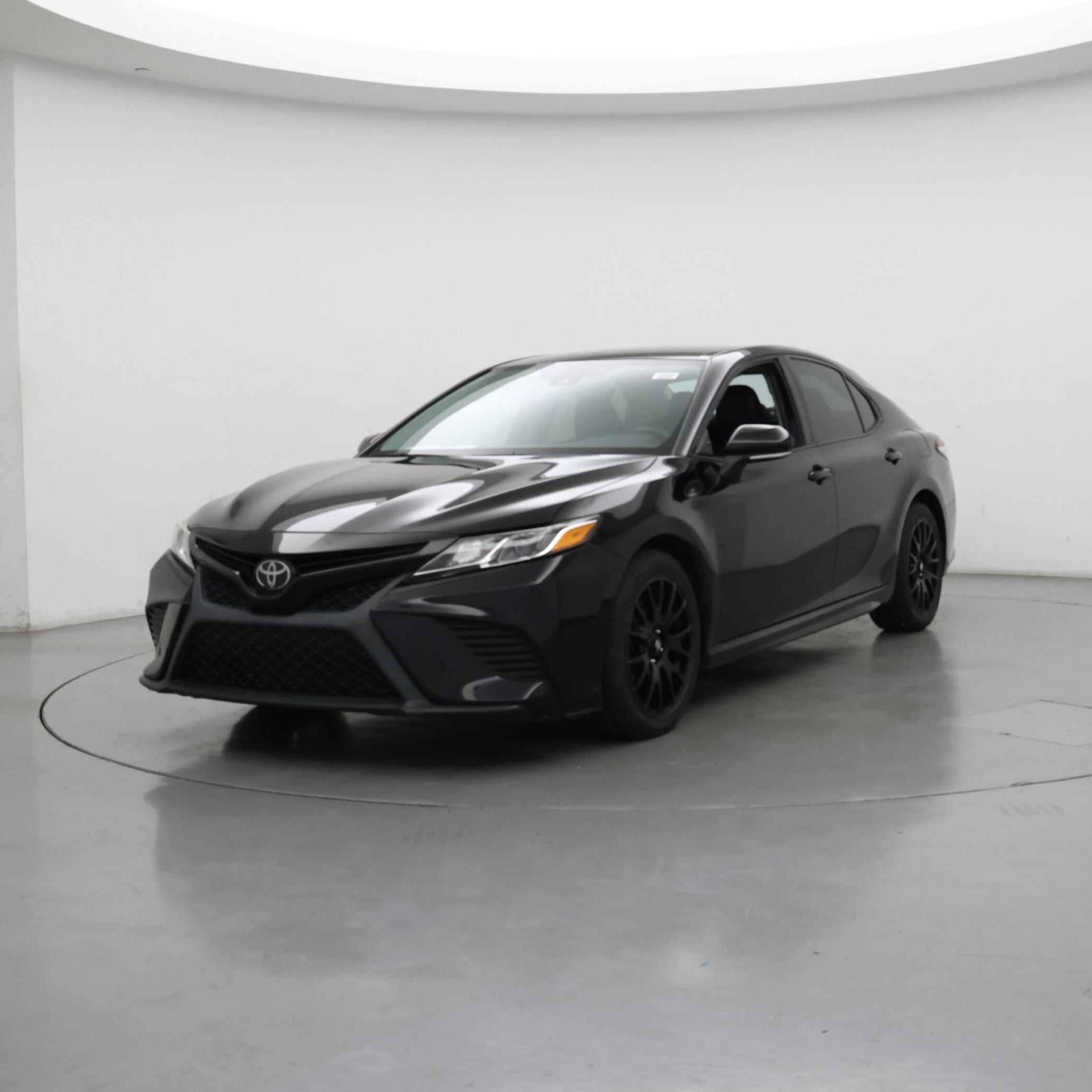 Thumbnail: 2020 Toyota Camry - 4