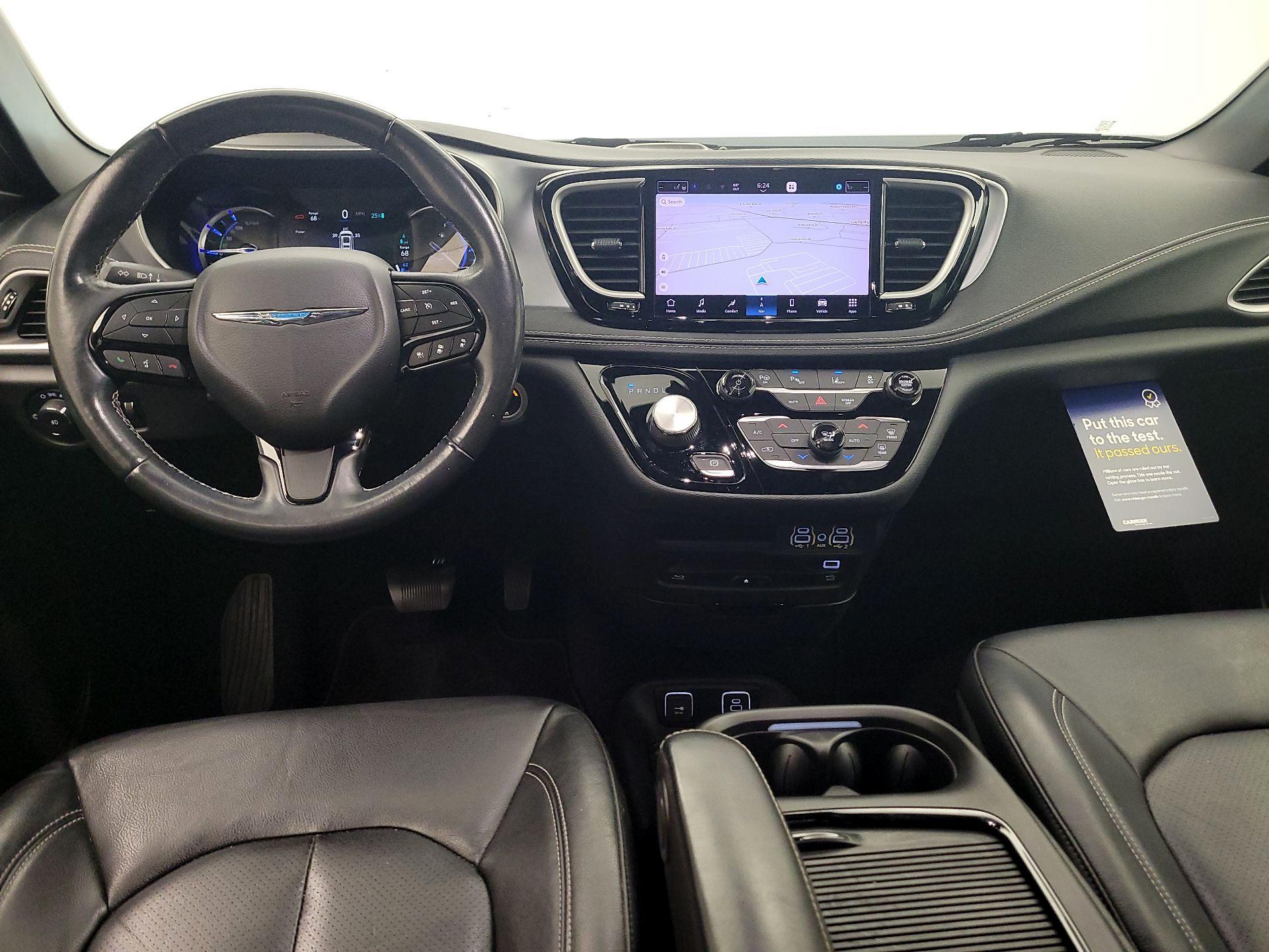 Thumbnail: 2021 Chrysler Pacifica - 9