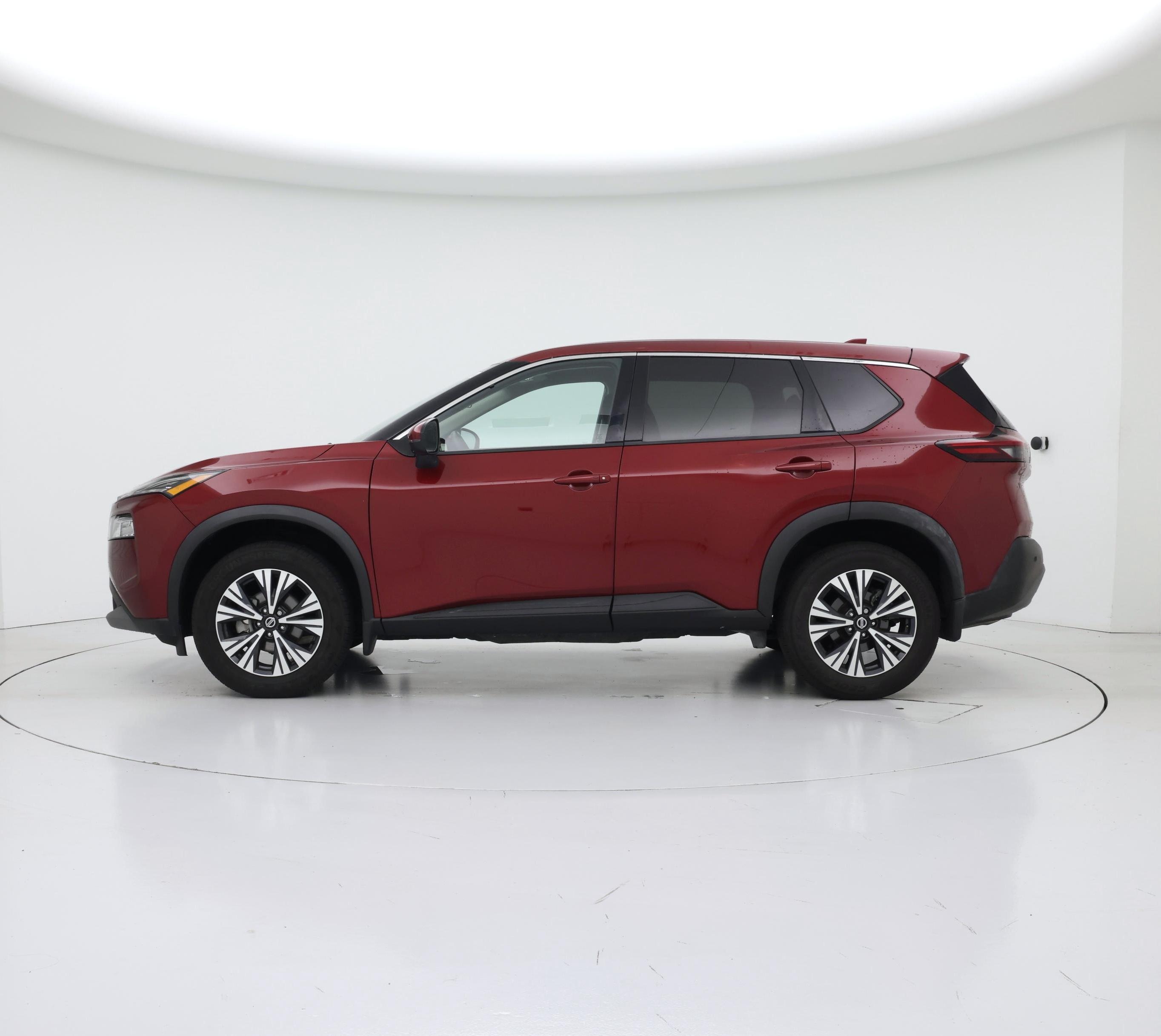 Thumbnail: 2021 Nissan Rogue - 3