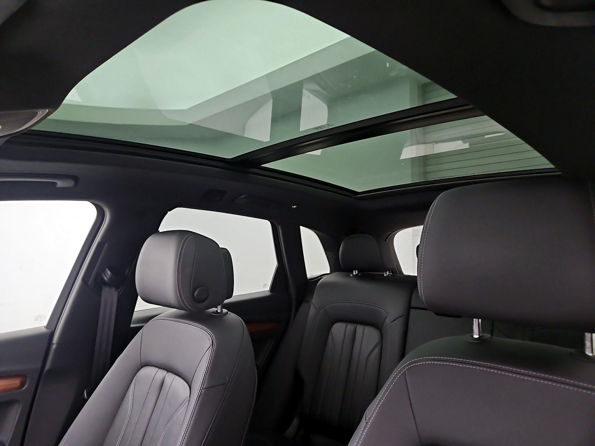 Thumbnail: 2022 Audi Q5 - 20