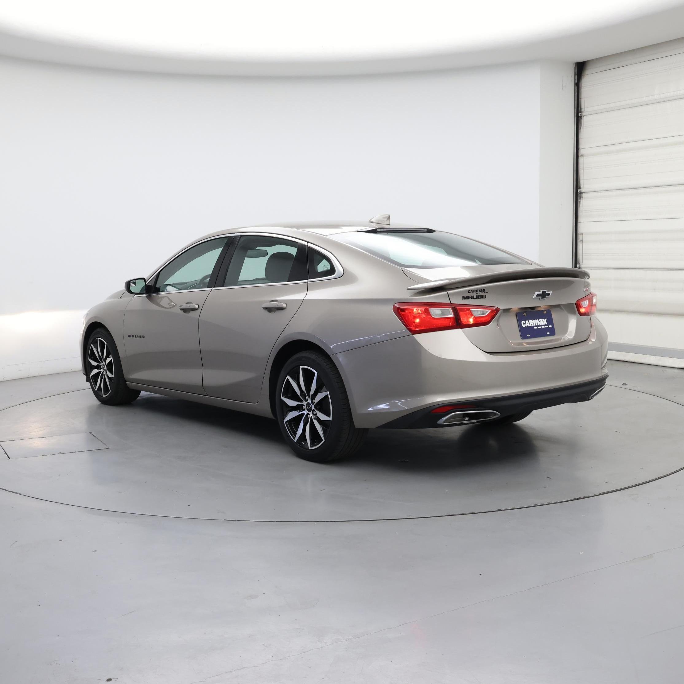 Thumbnail: 2022 Chevrolet Malibu - 2
