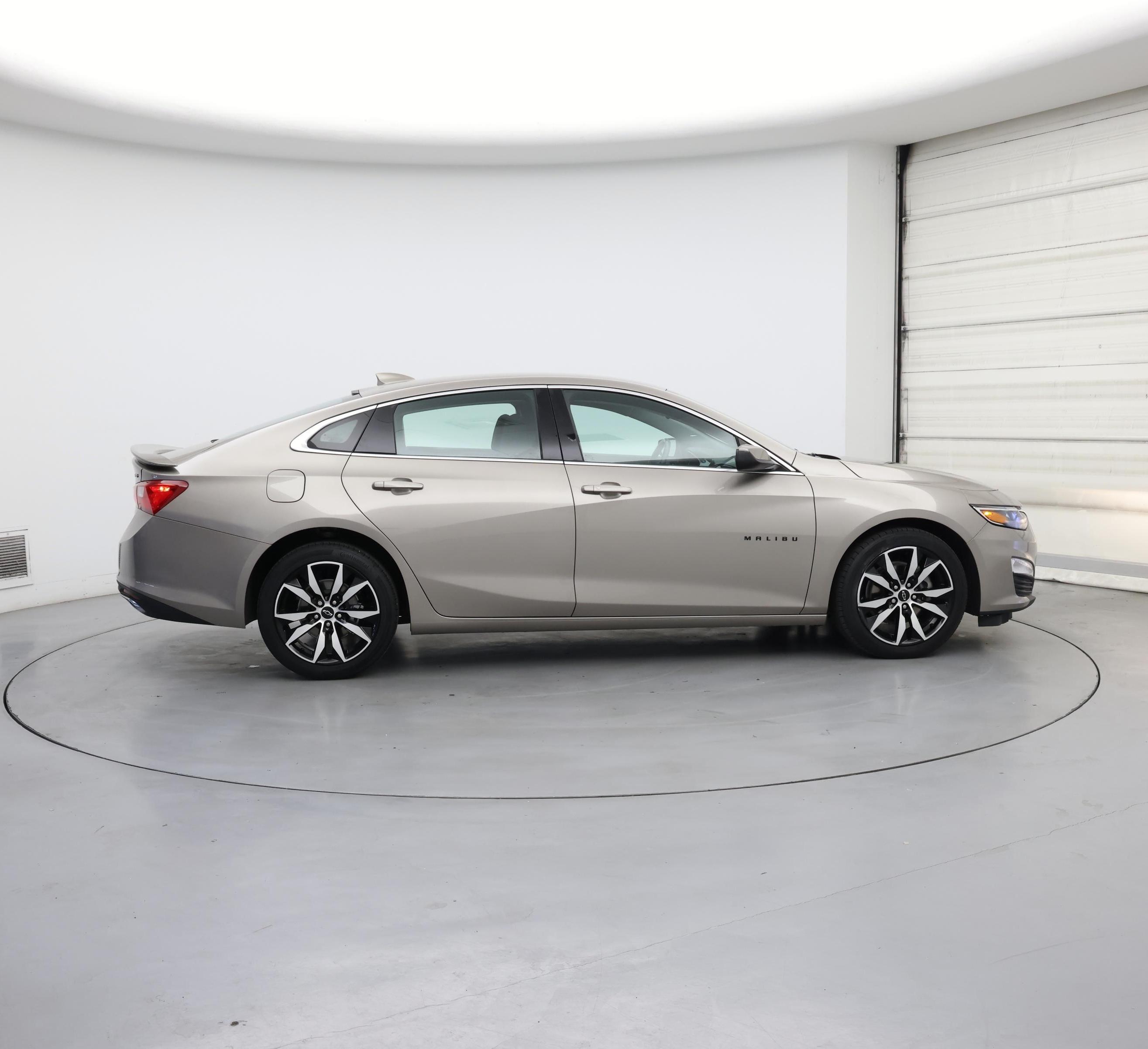 Thumbnail: 2022 Chevrolet Malibu - 7