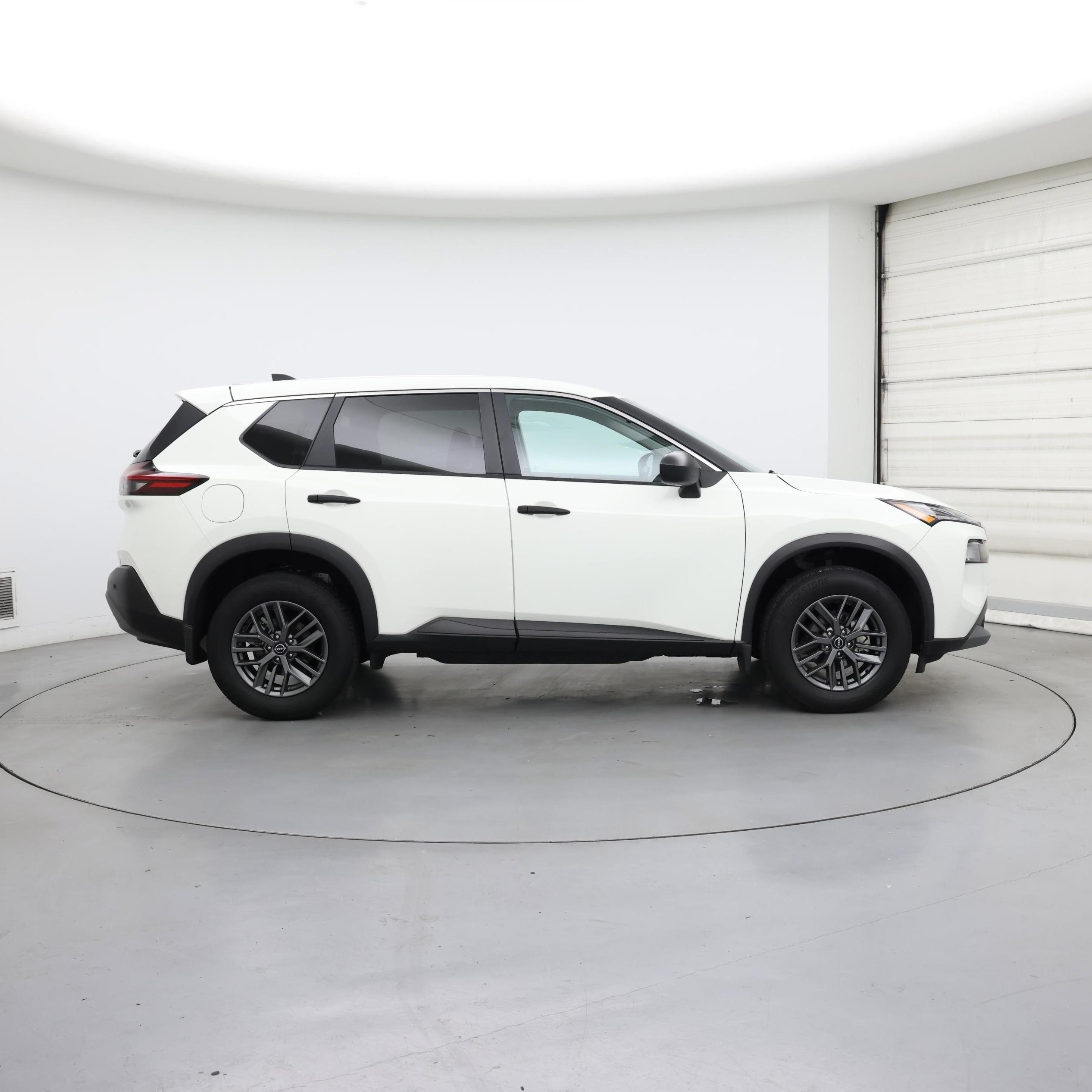 Thumbnail: 2022 Nissan Rogue - 7