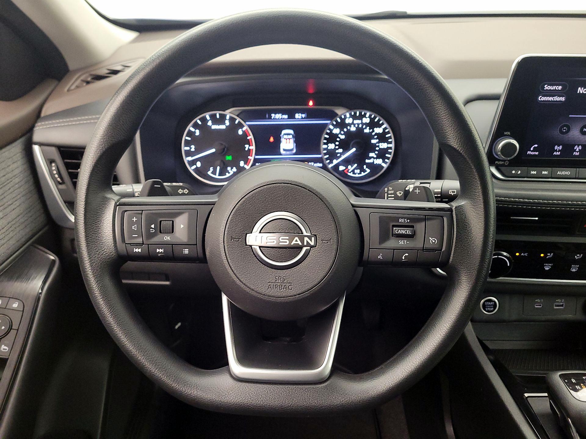 Thumbnail: 2023 Nissan Rogue - 10